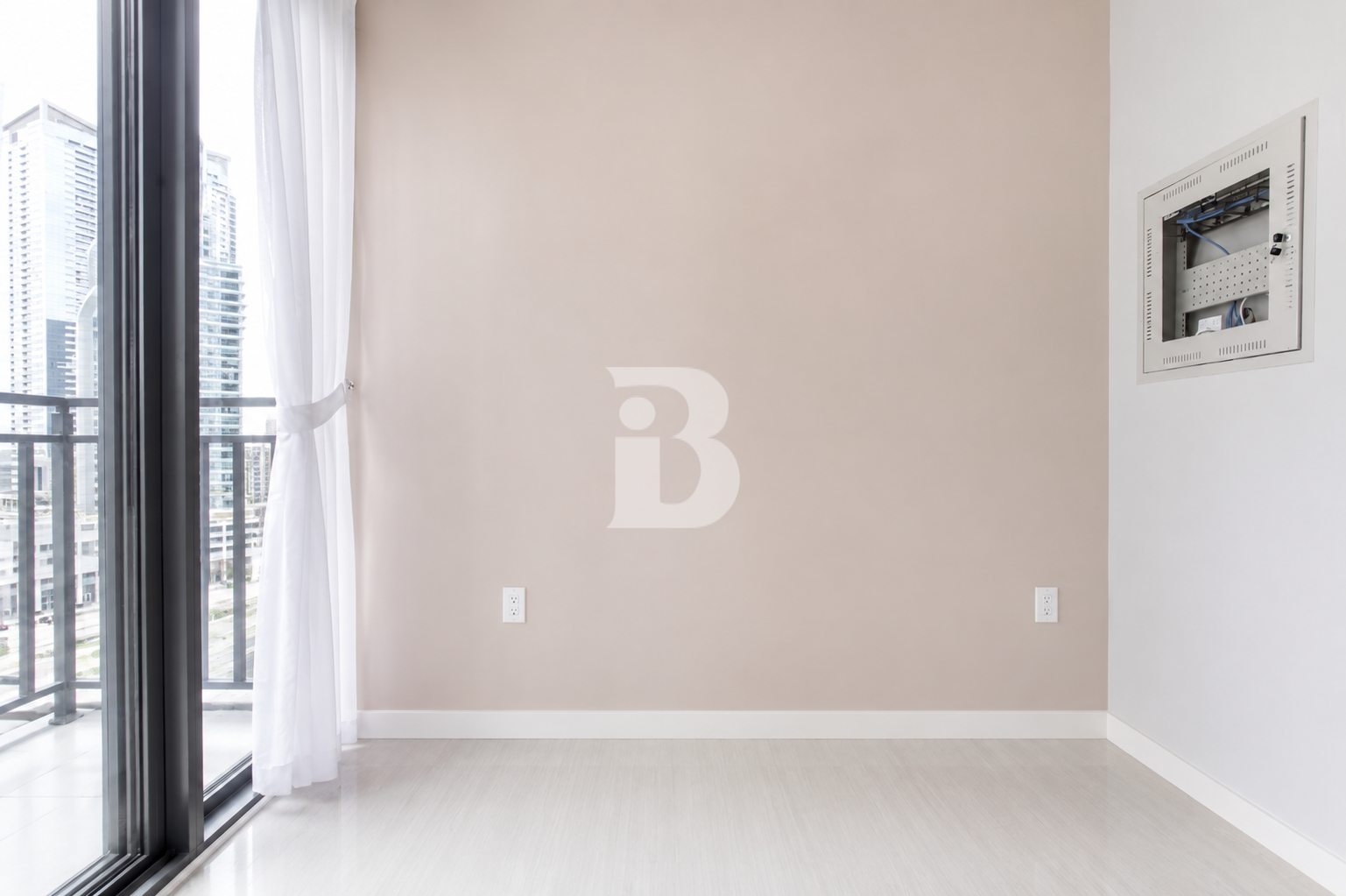 VACANT 1BR | GREAT LOCATION | BALCONY