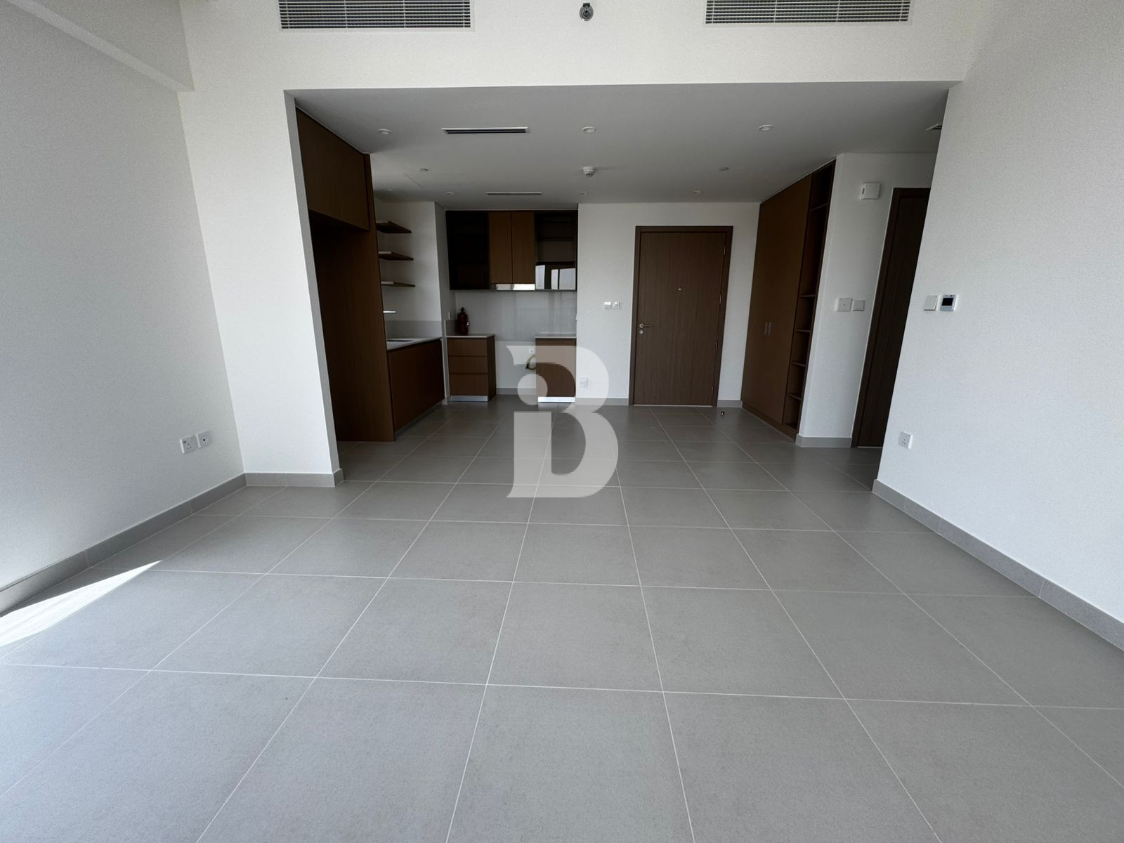 Brand New | High Floor | Corner unit
