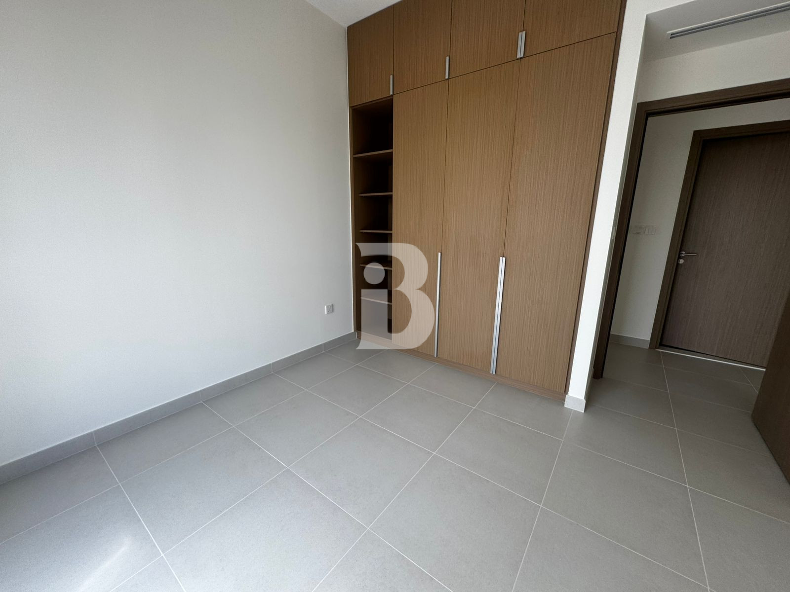 Brand New | High Floor | Corner unit