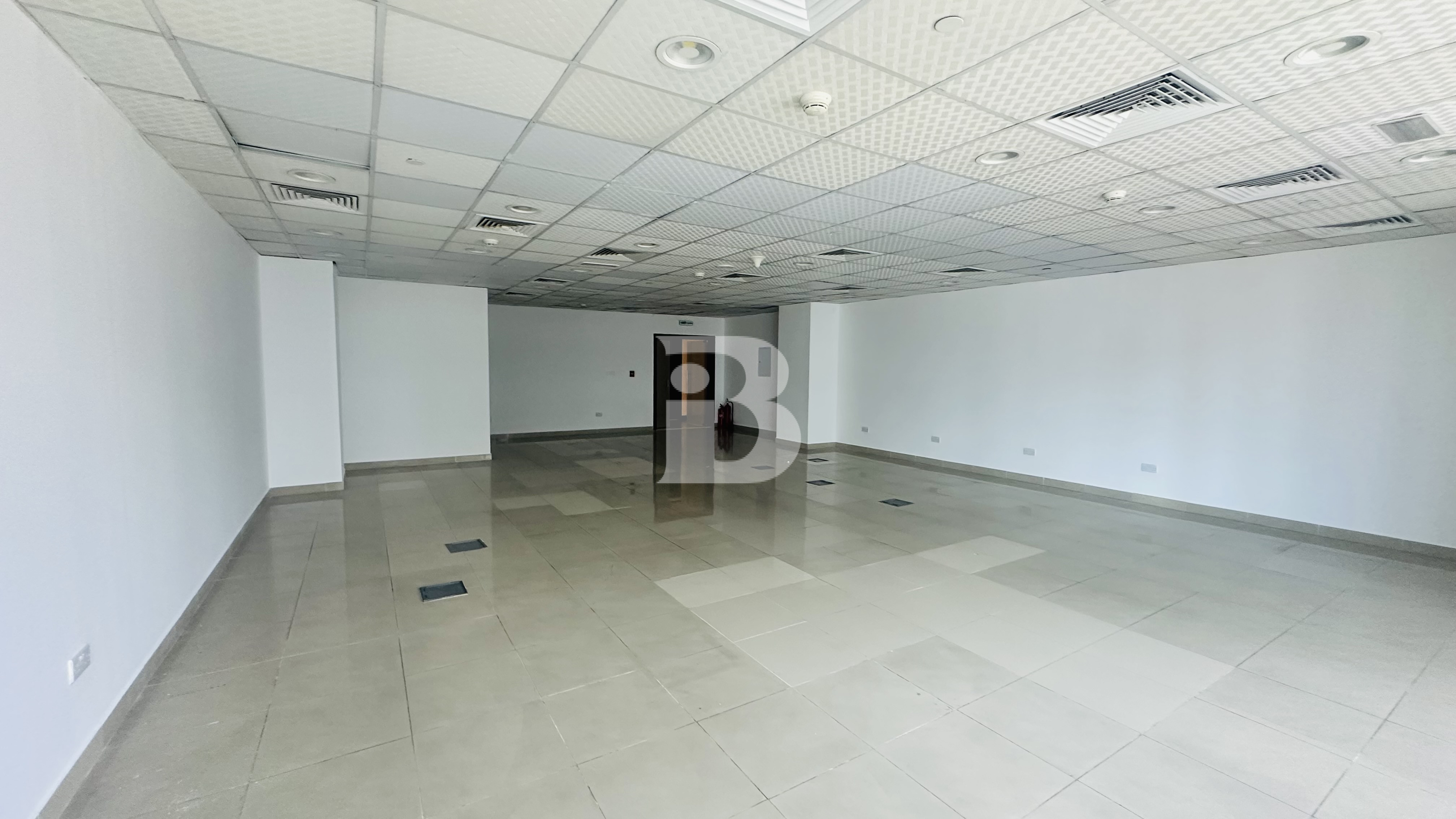 FULLY FITTED | MOVE-IN READY | NEAR METRO
