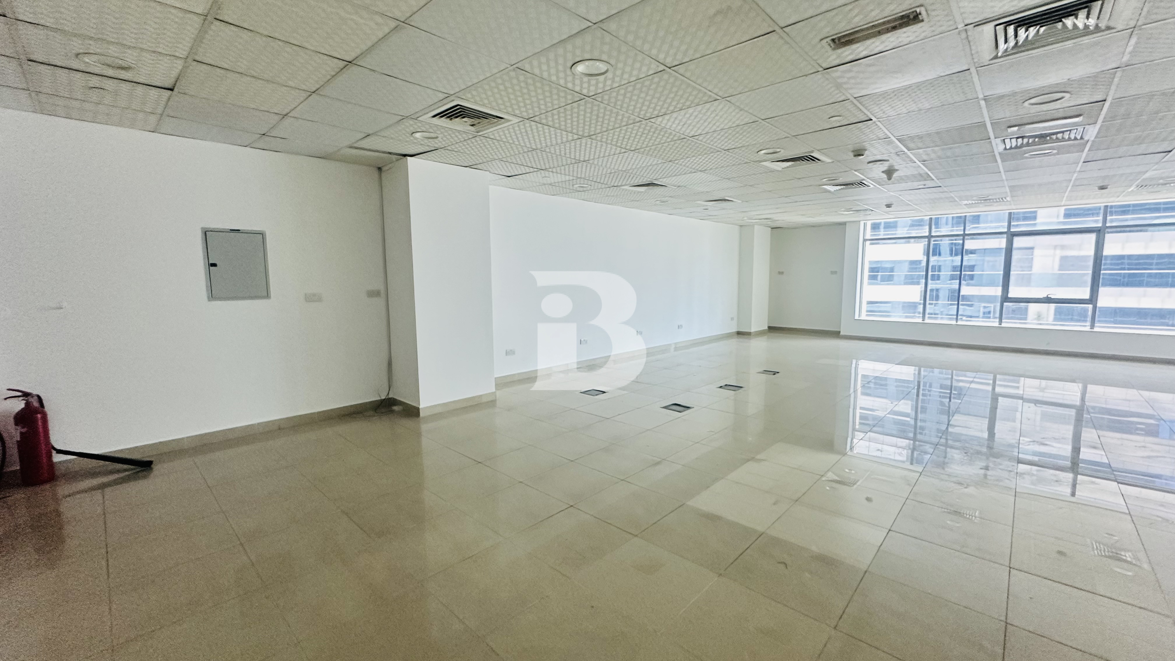 FULLY FITTED | MOVE-IN READY | NEAR METRO