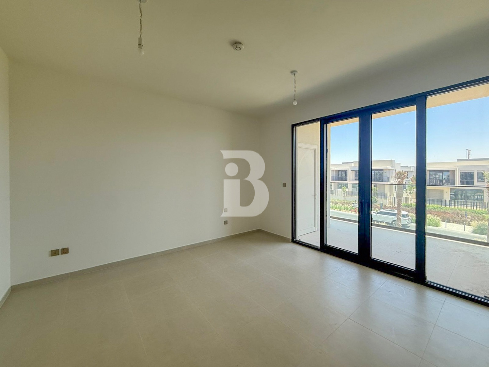 Park Access | Single Row | North East Vastu