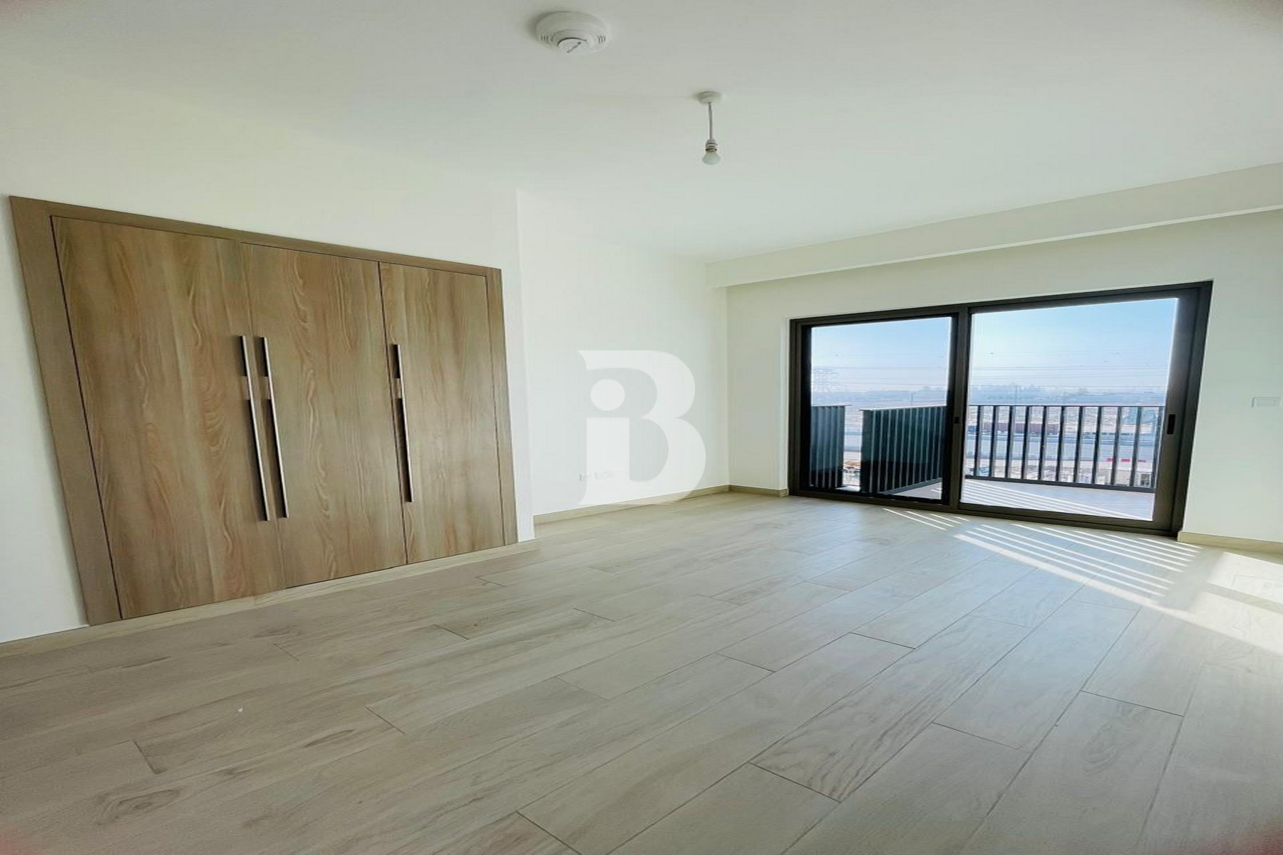 BEST DEAL| SEMIFURNISHED | VACANT | OPEN VIEW