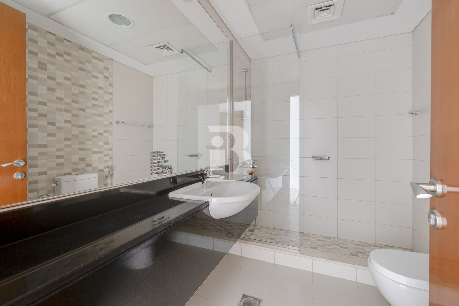 COMMUNITY VIEW I MULTIPLE UNITS I LUXURY LIVING