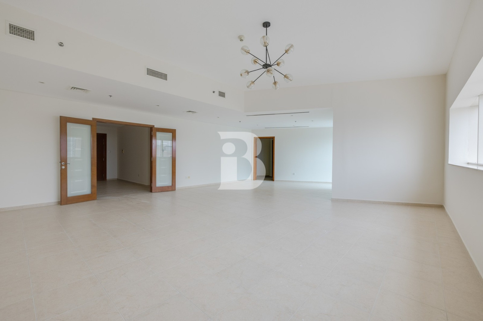 COMMUNITY VIEW I MULTIPLE UNITS I LUXURY LIVING