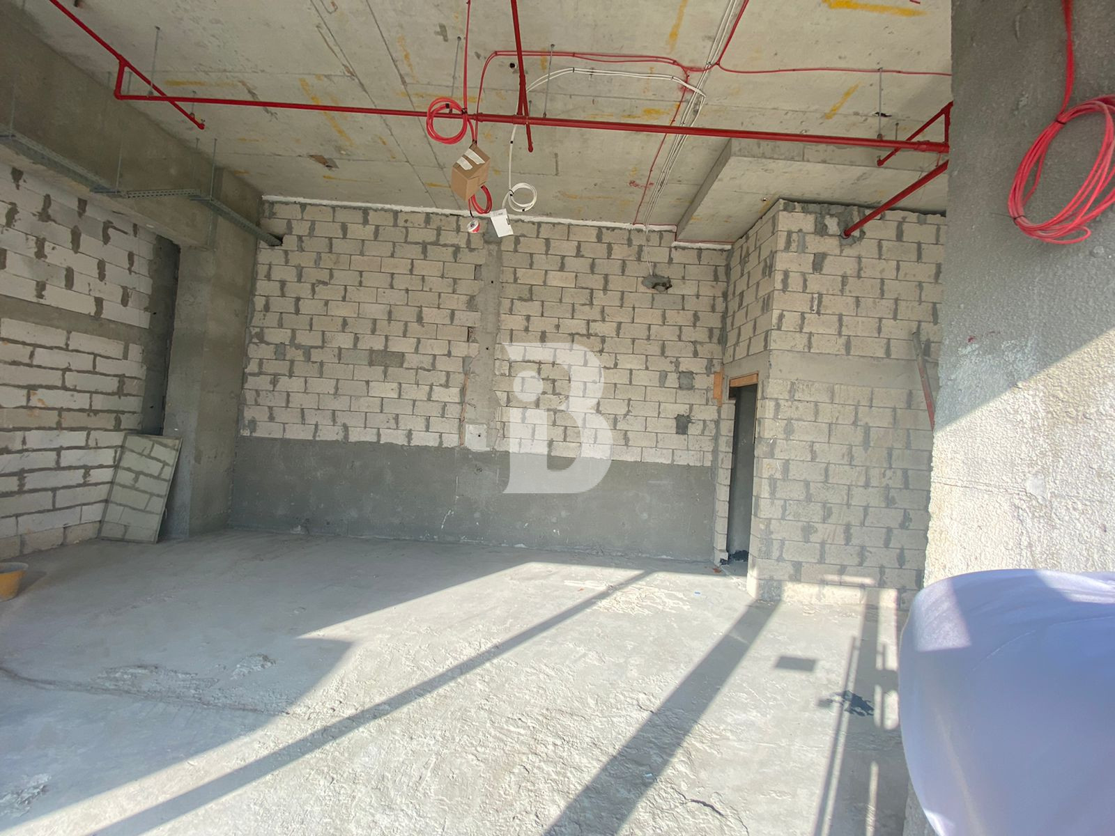 Shell and core | Corner Unit | Multiple