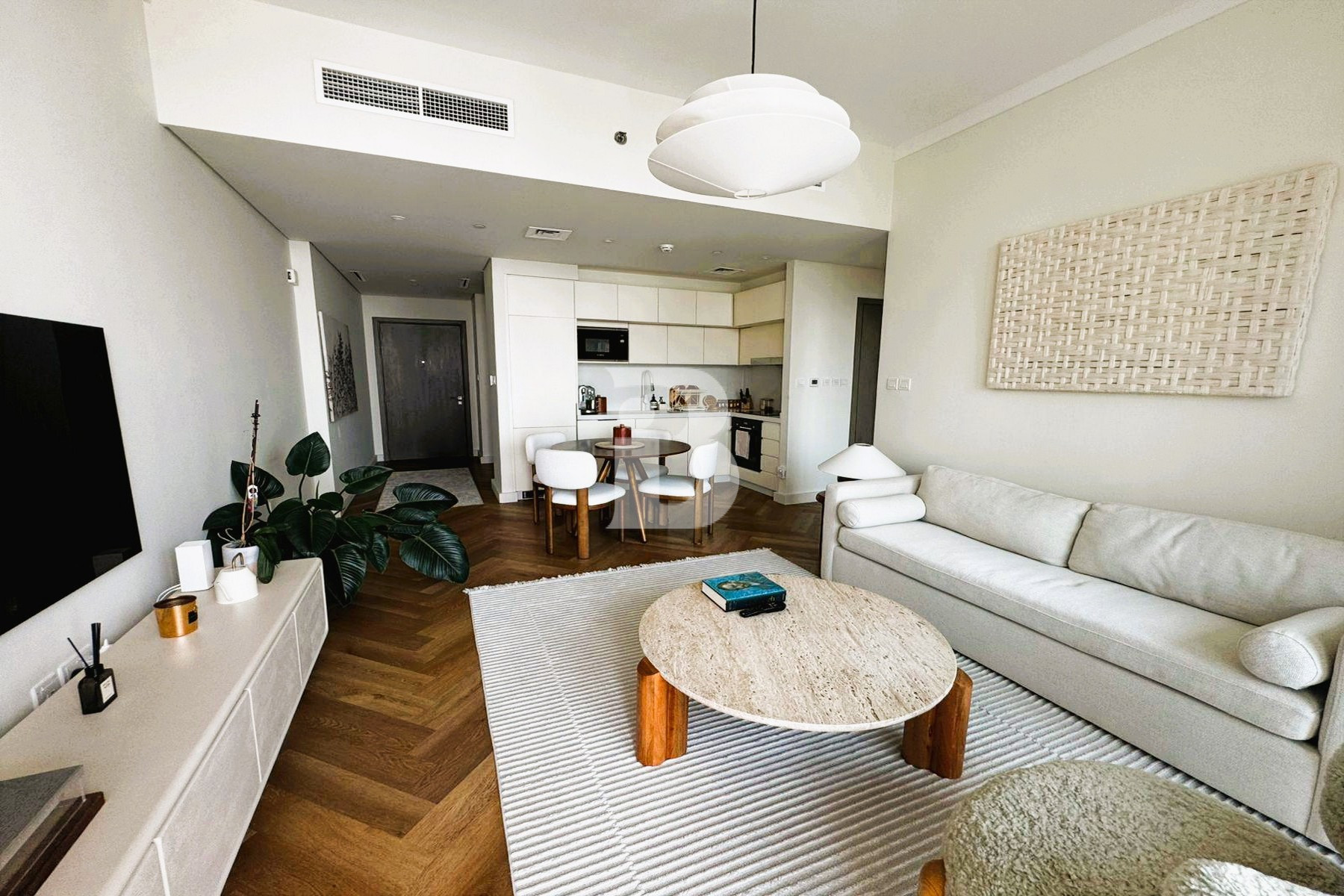 Prime Views | Fully Upgraded | High Floor