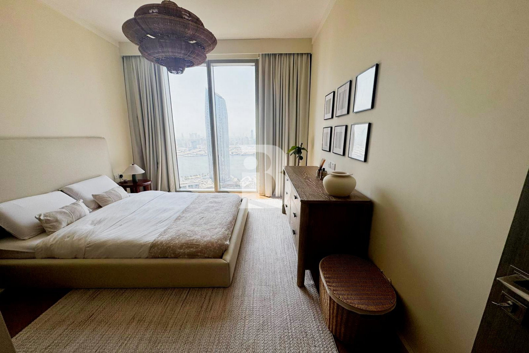 Prime Views | Fully Upgraded | High Floor
