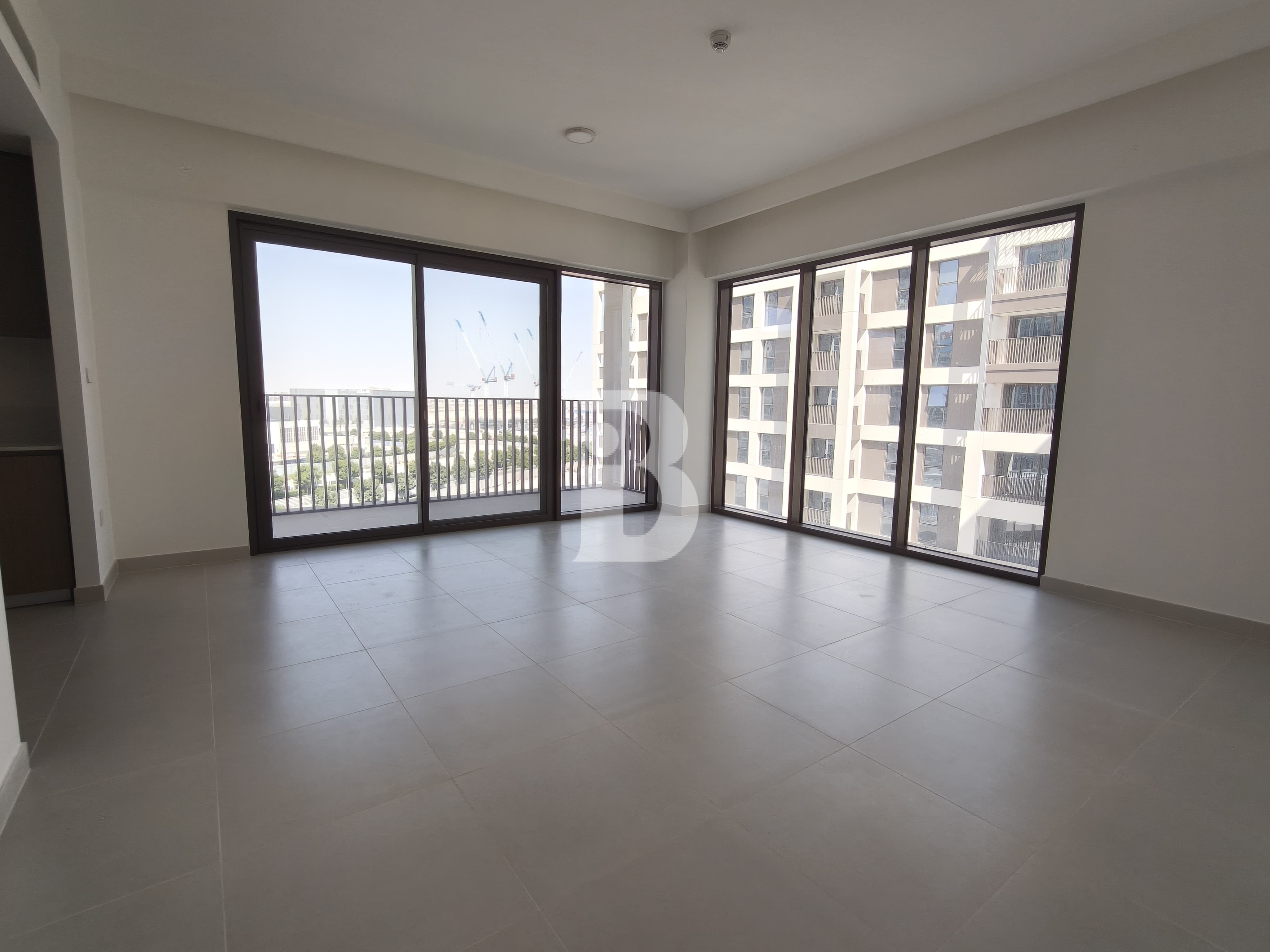 Perfect Layout | Semi Closed Kitchen | Brand New