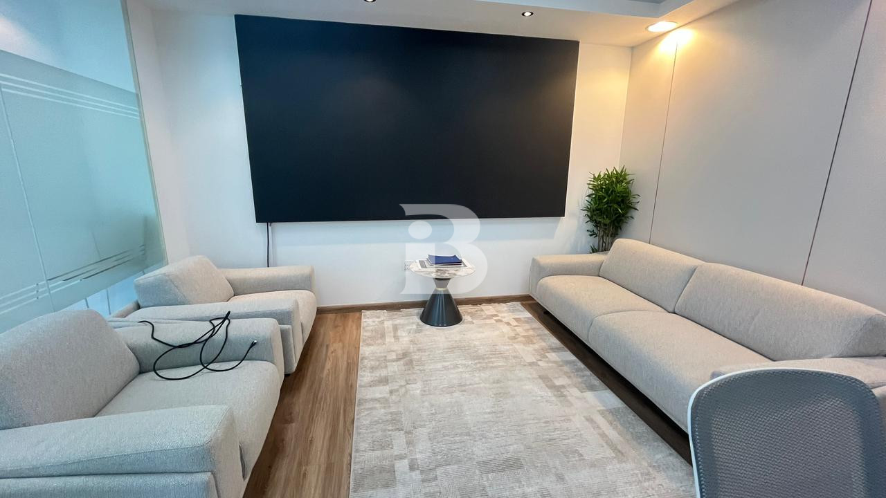 Premium Furnished | Near Metro | Burlington Tower