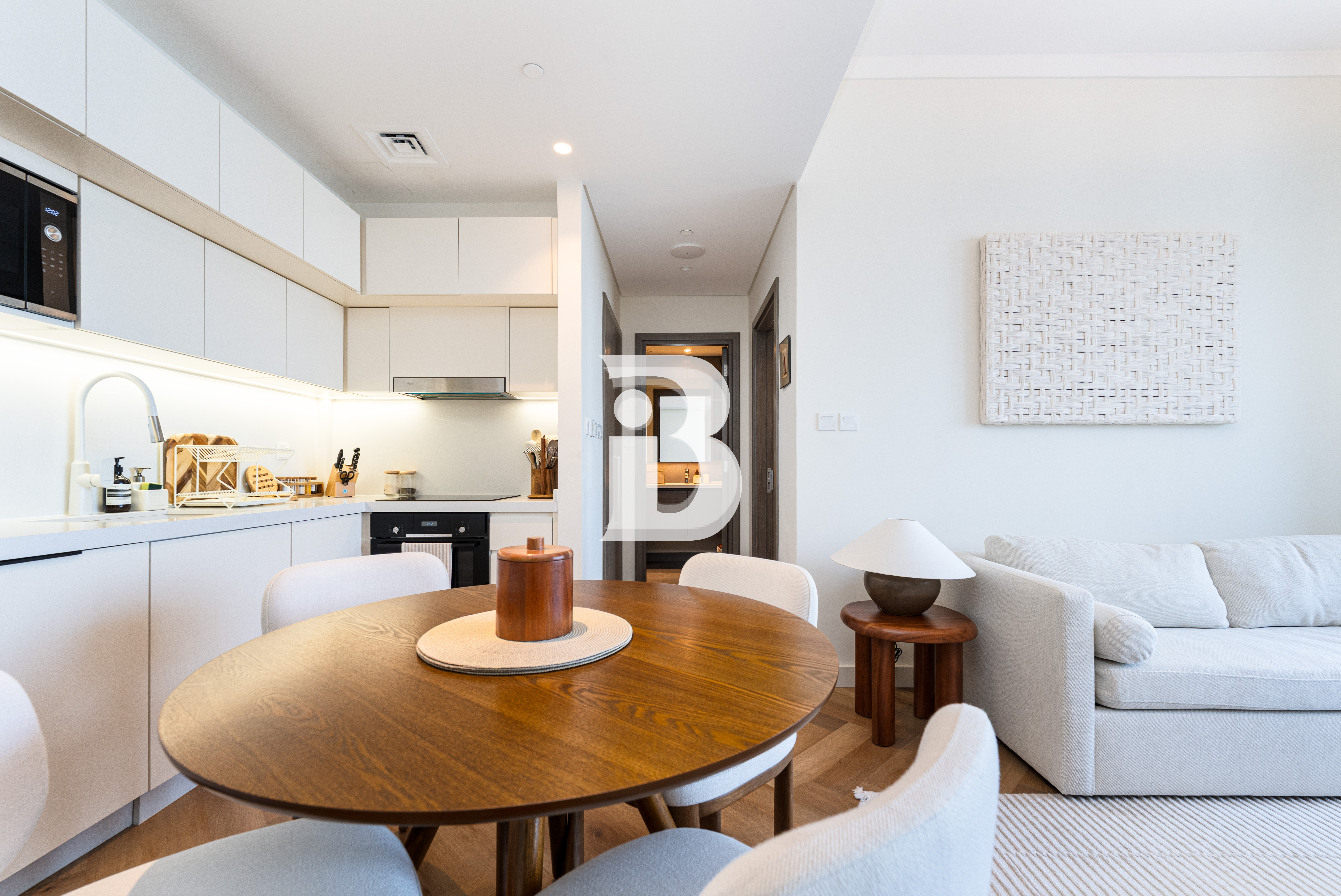 Prime Views | Fully Upgraded | High Floor 3