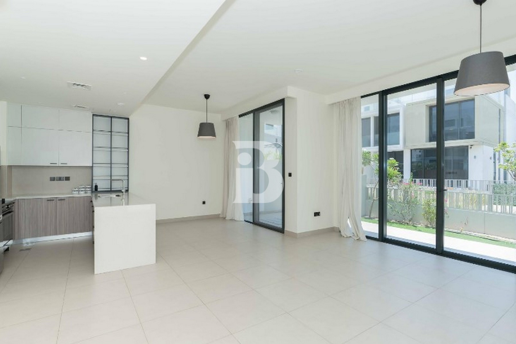 3BR | Unfurnished | Vacant