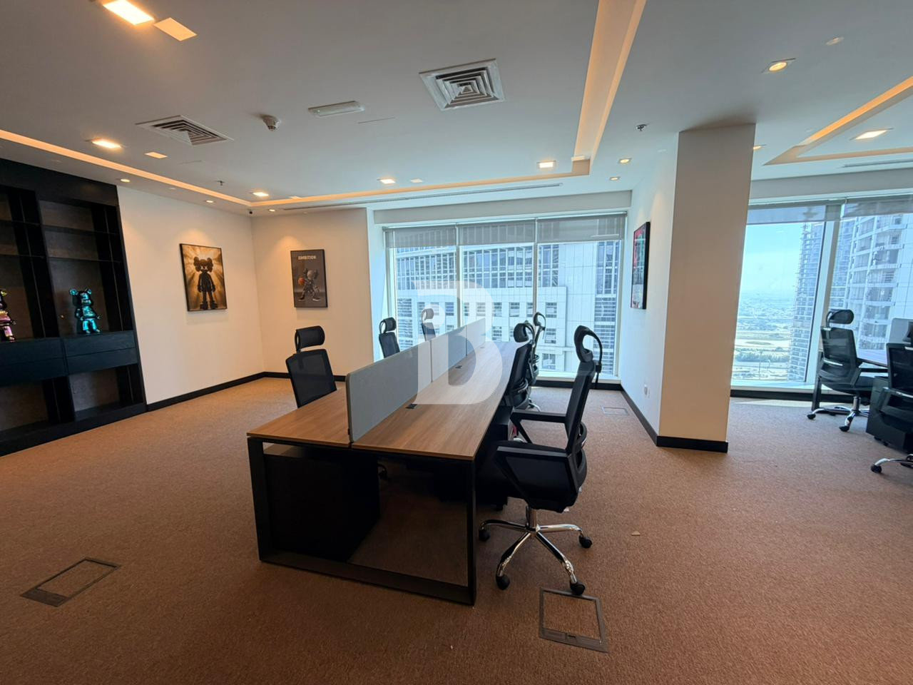 Vacant | Upgraded Brand New Furnished