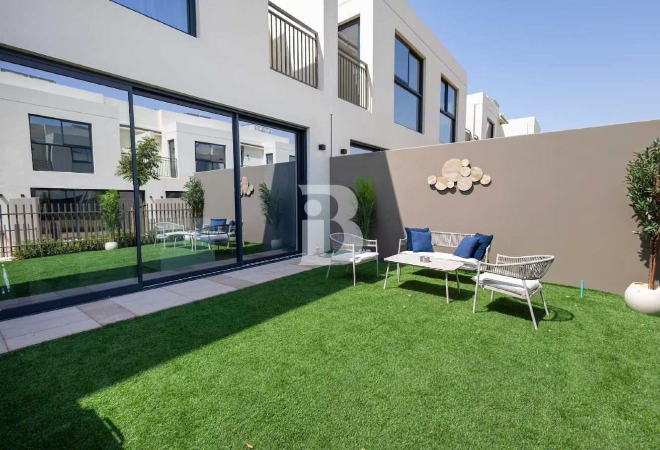 Fully Furnished 3 Beds | Brand New | Ready 1