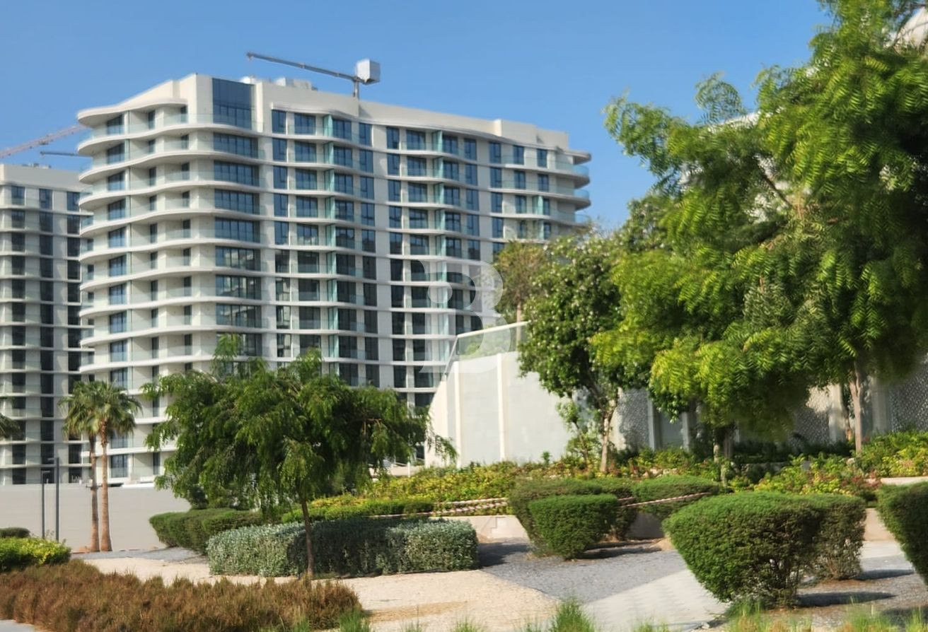 Stunning 1Br | High Floor | Sea View | Brand New