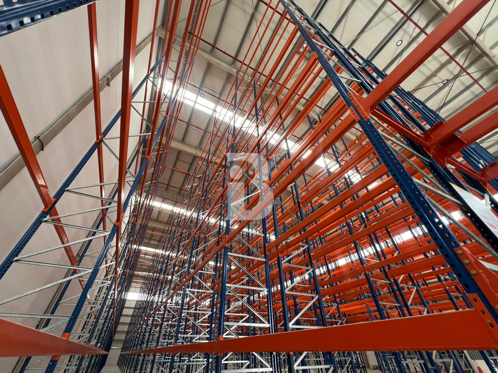 With Racking 30,619 sqft New Warehouse in DIC