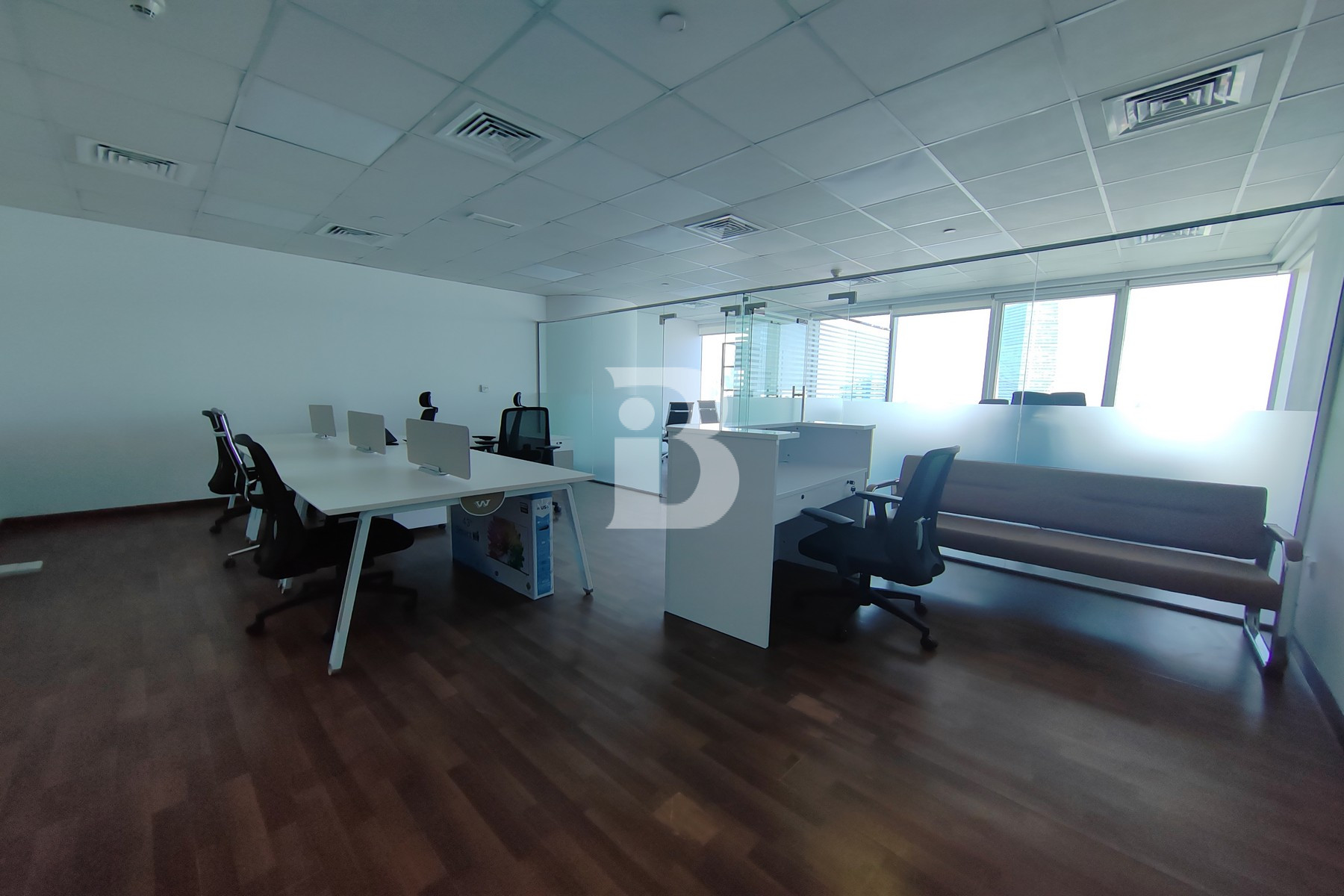 Vacant | Maintained unit | High Floor Office 3