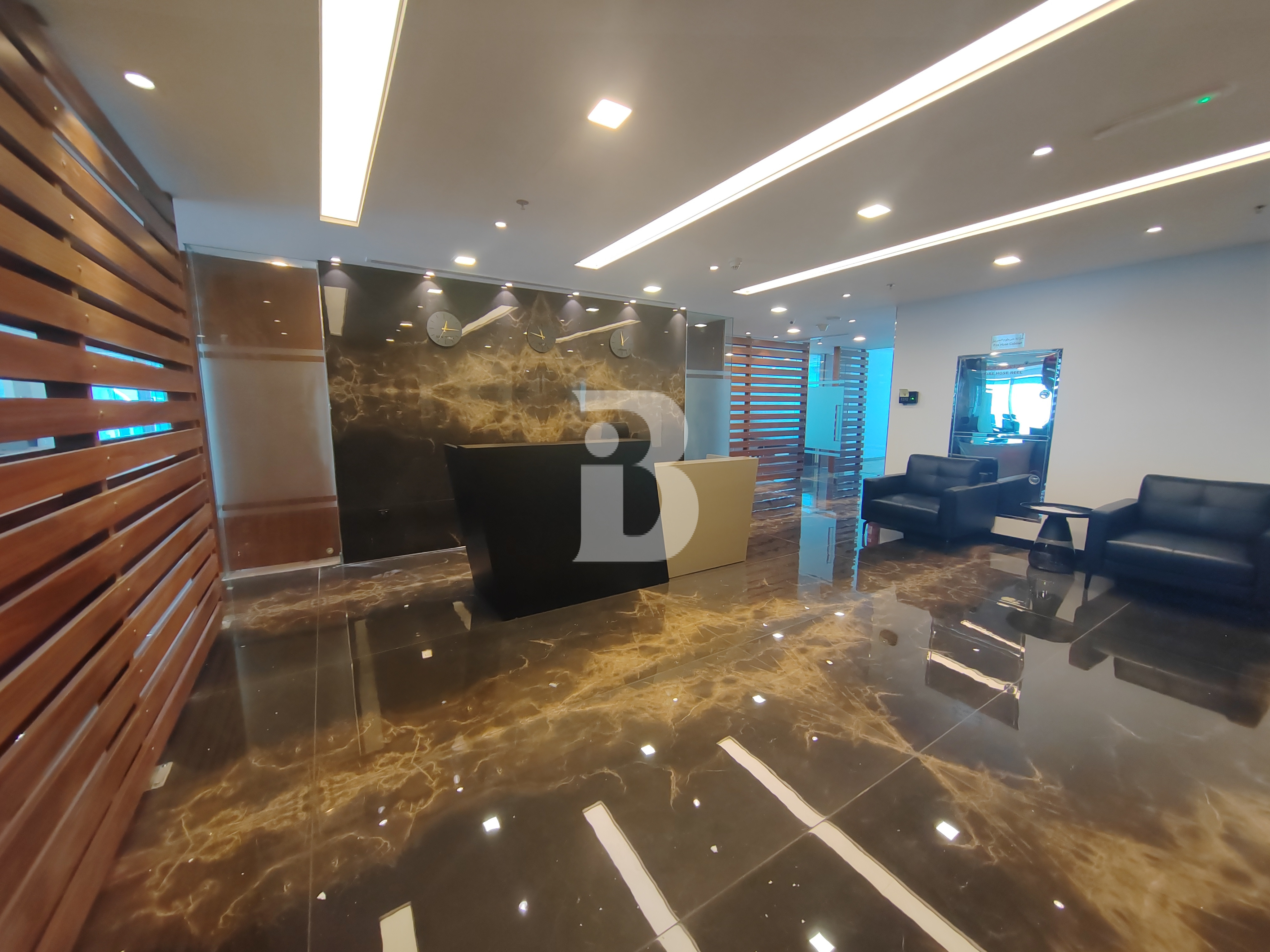 Vacant | Upgraded Brand New Furnished 2