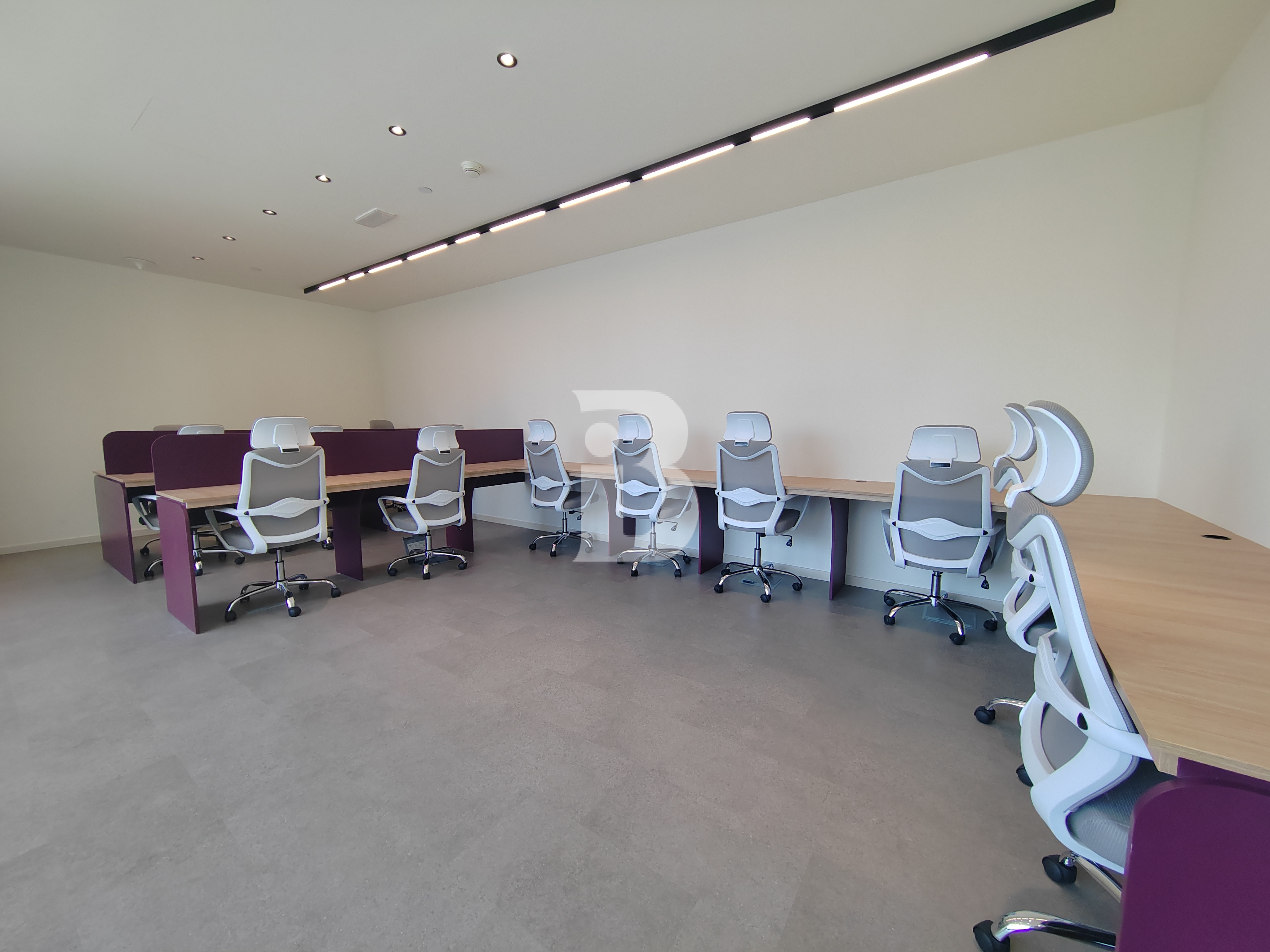 BILLS INCLUDED | Vacant | Premium A grade Office