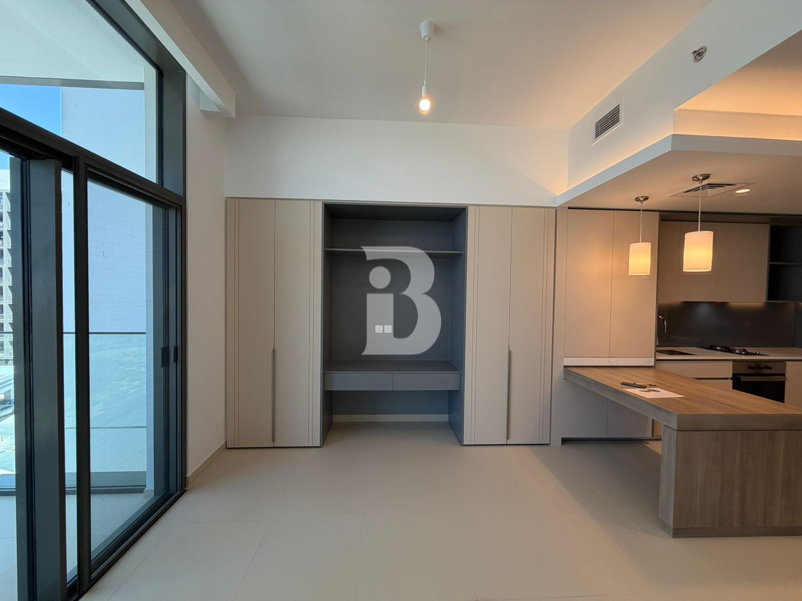 PRIME LOCATION | LUXURY LIVING | SPACIOUS