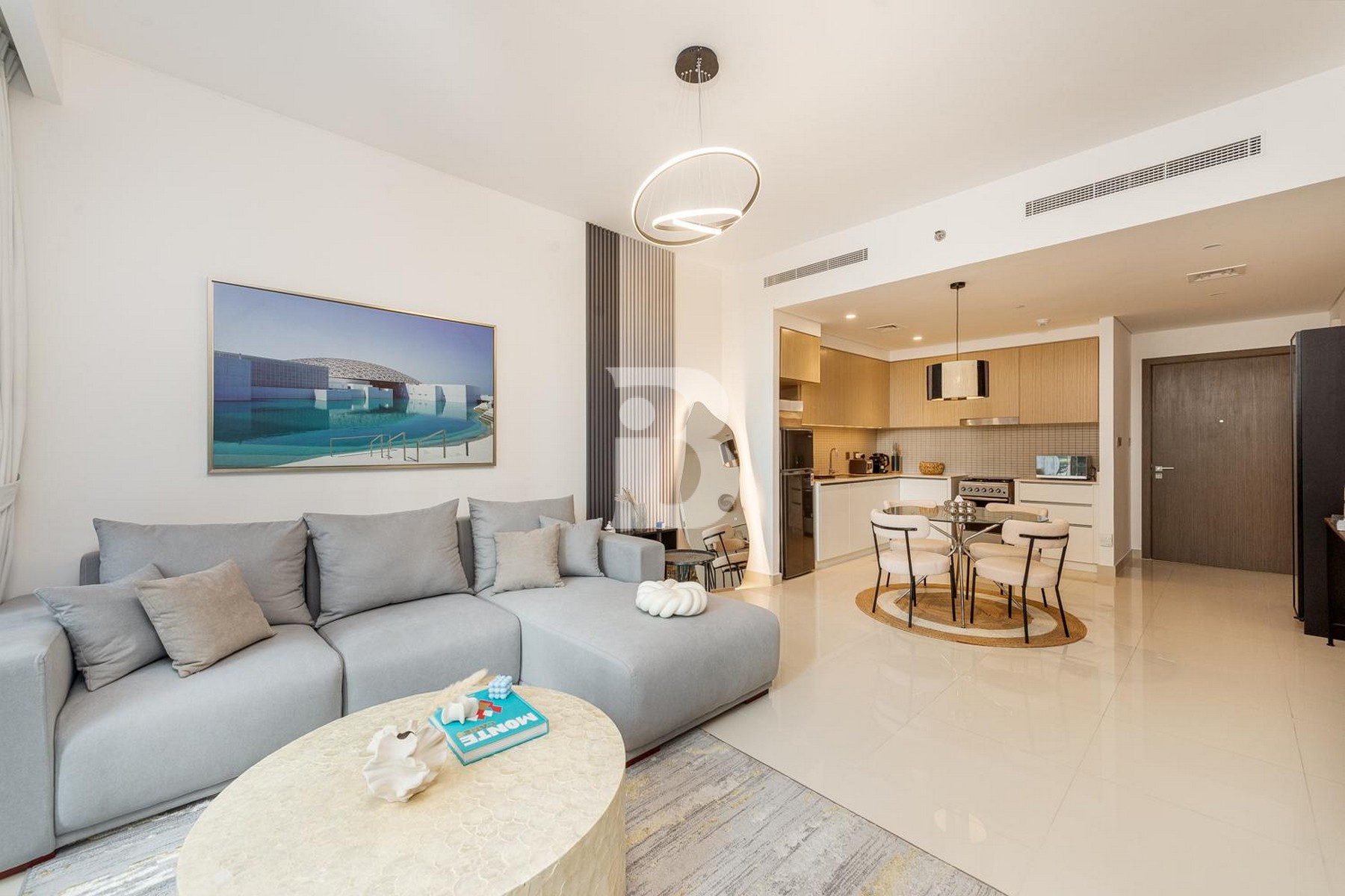Spacious Unit | Park View | Fully Furnished