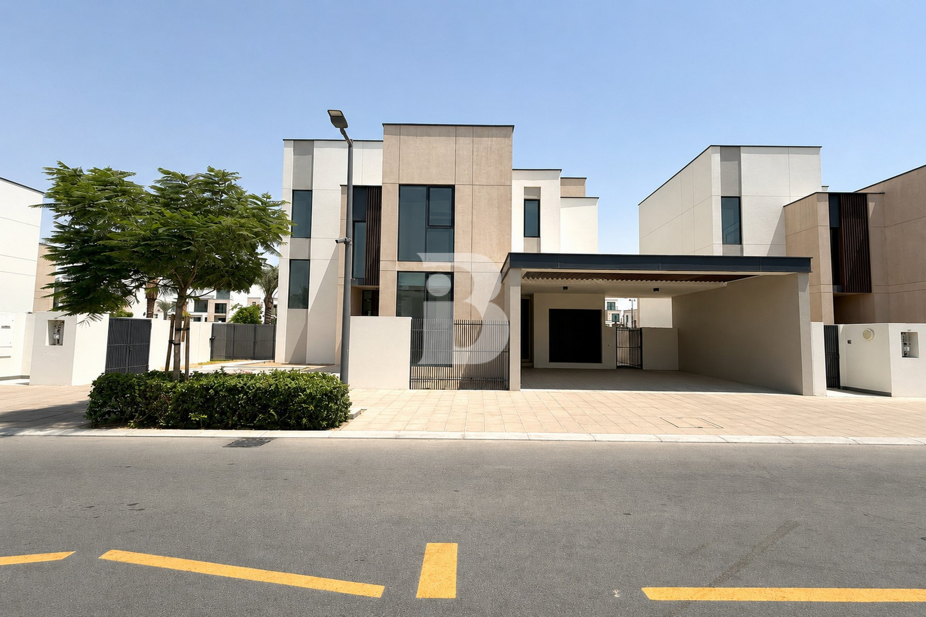 Luxurious 5-Bedroom Villa for Sale in Caya 1 1