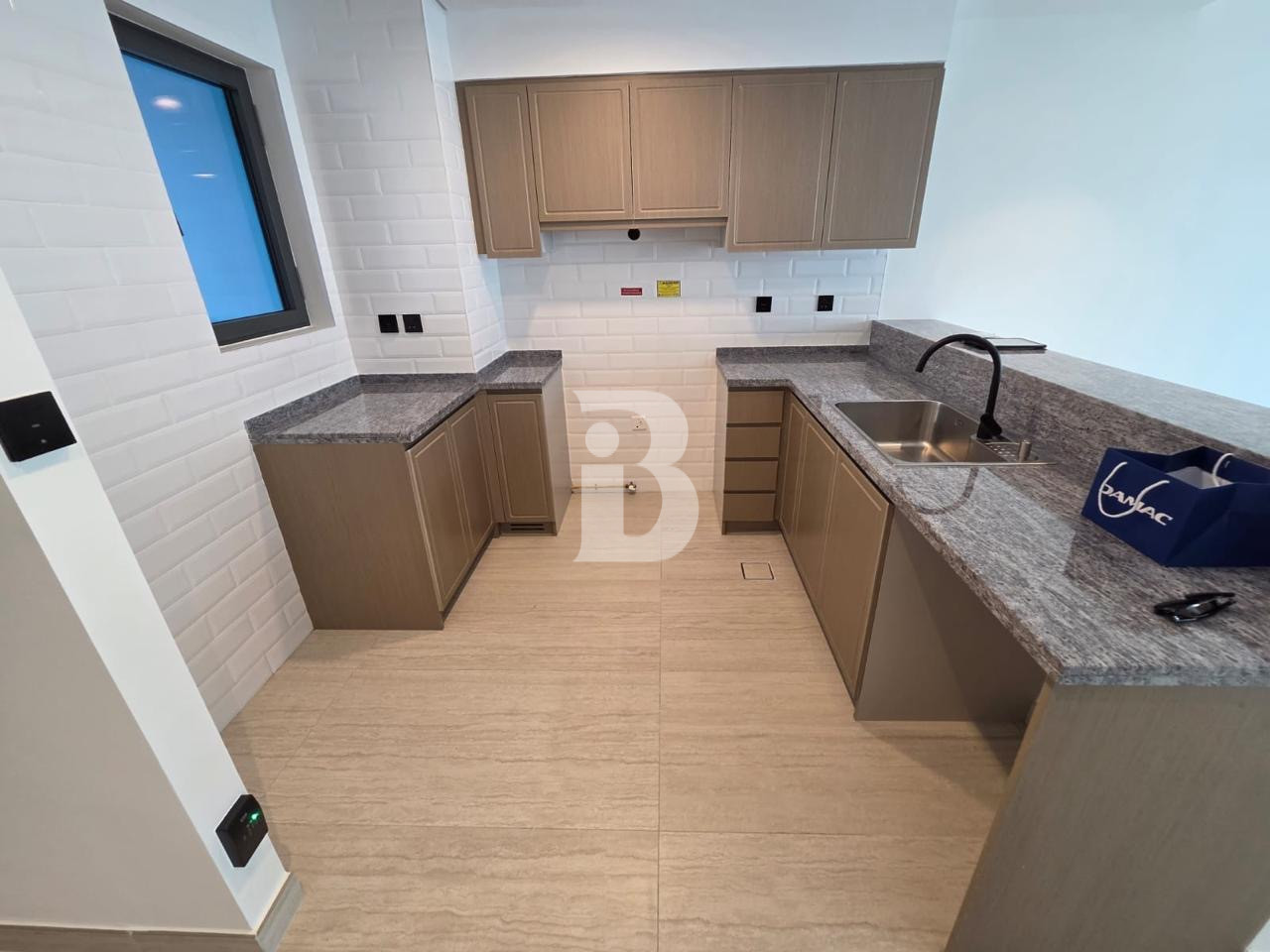BRAND NEW | REVENUE-GENERATING | B2B | 4 BED