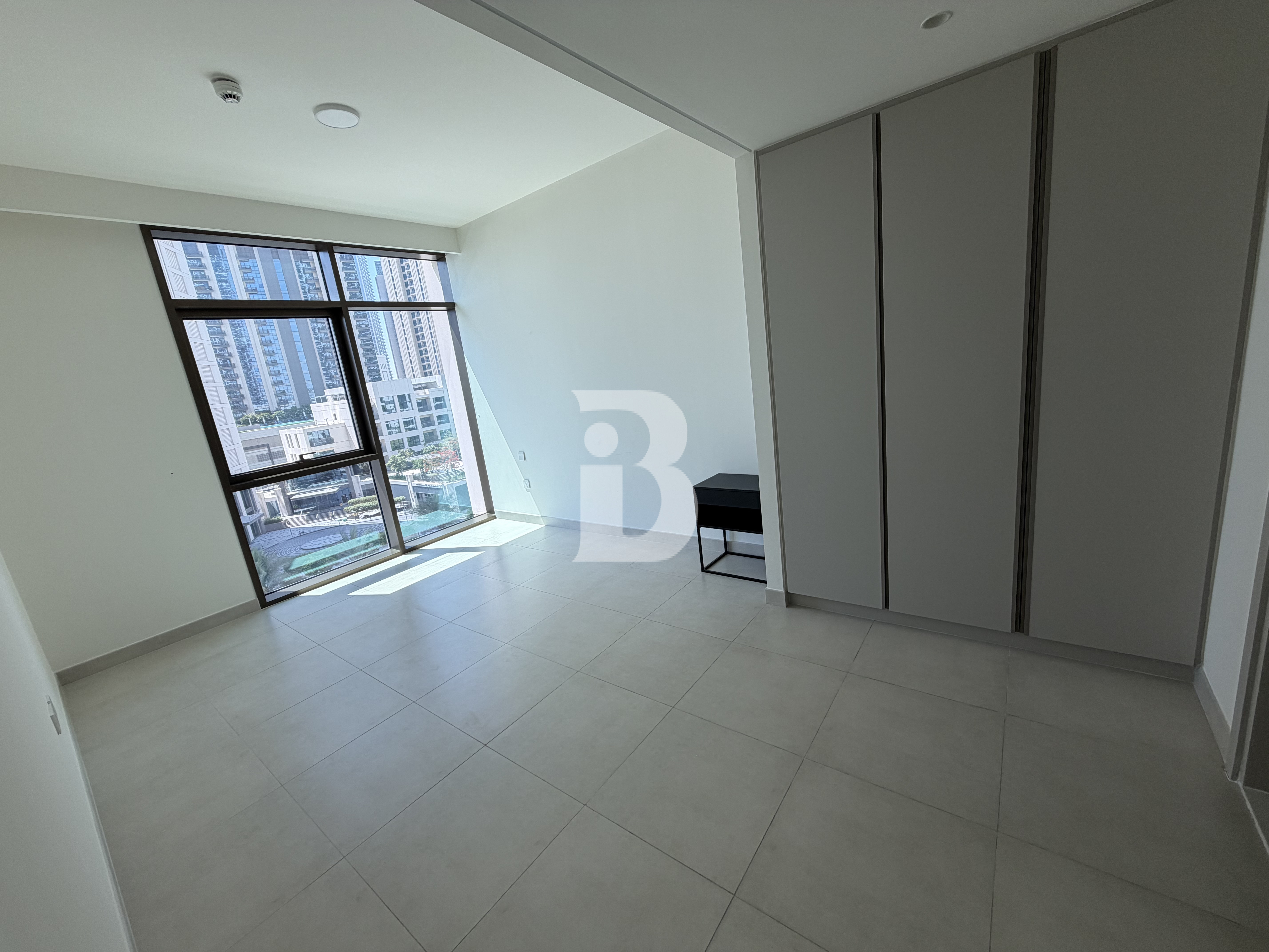 Burj Khalifa View | Branded | Vacant