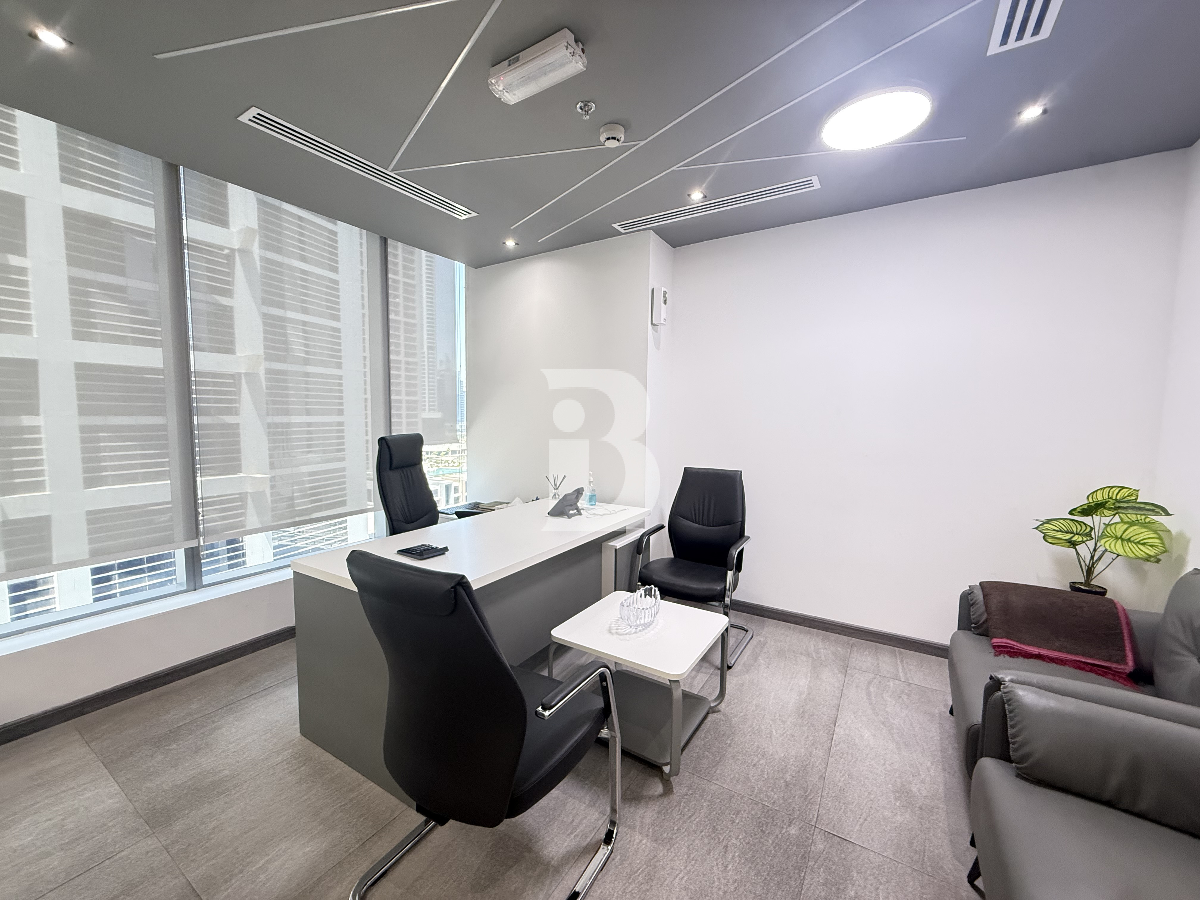 FULLY FURNISHED| GRADE A TOWER| VACANT|MODERN