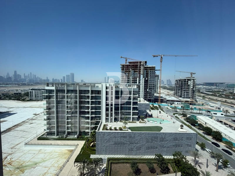 Mid Floor | Fully Furnished | Vacant