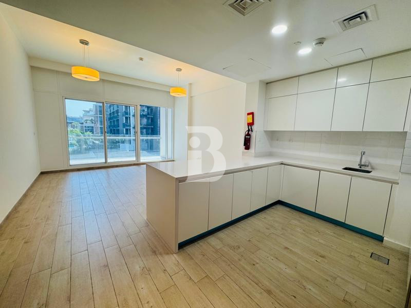 Brand new| Family community| Pool view