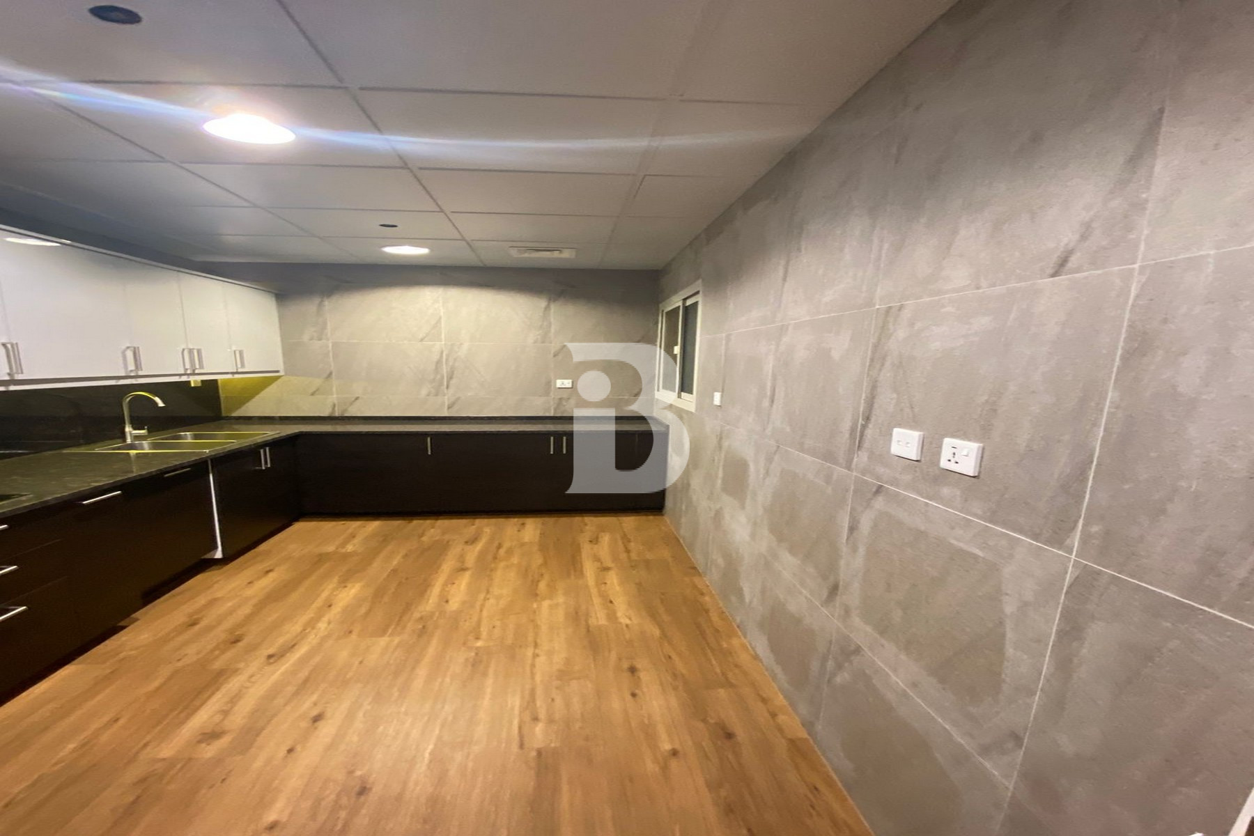 Furnished | Water View | Ready to move-in