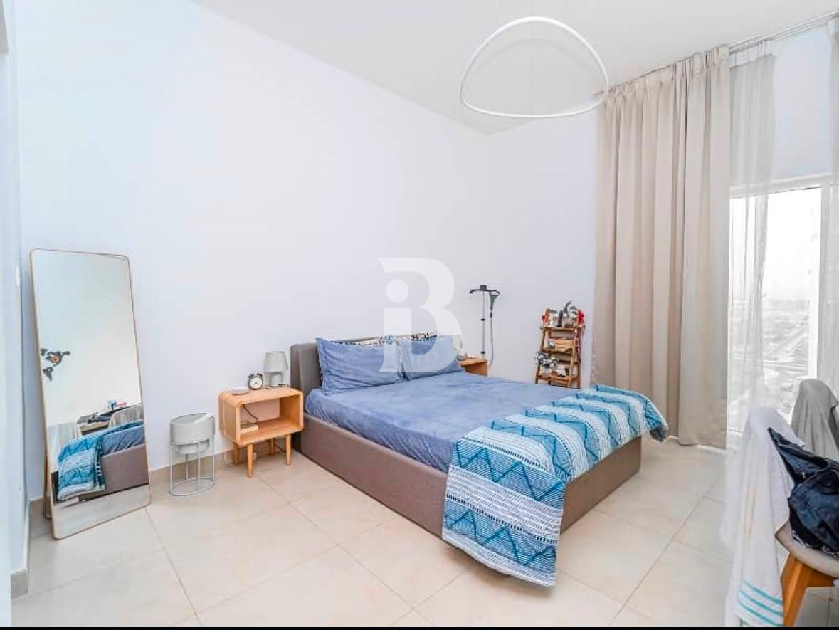 FURNISHED | SPACIOUS | GREAT DEAL | POOL VIEW 7