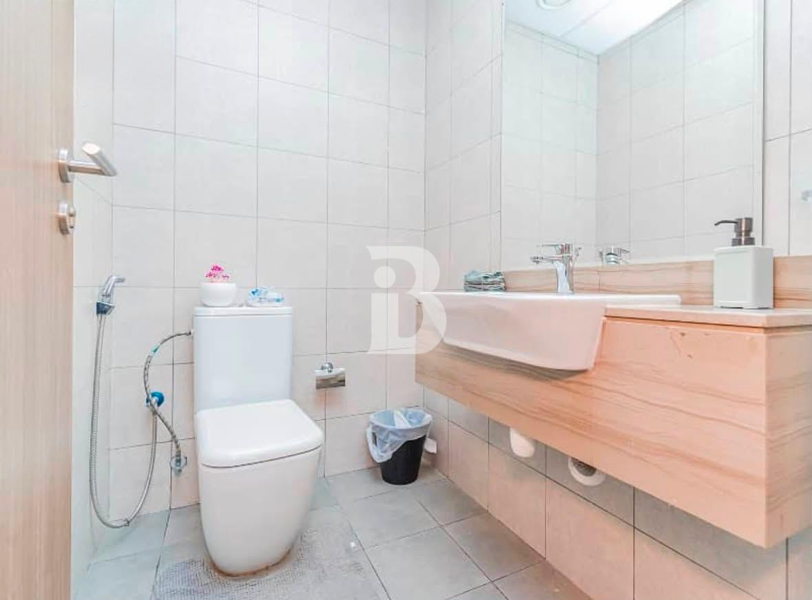 FURNISHED | SPACIOUS | GREAT DEAL | POOL VIEW 10