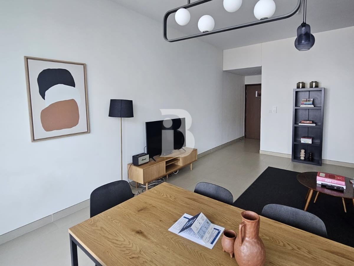 Sea Views | Bright Interiors | Vacant