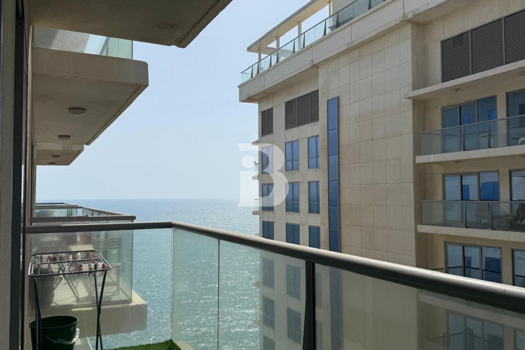 Beachfront Living | High Floor | Stunning Sea View 11