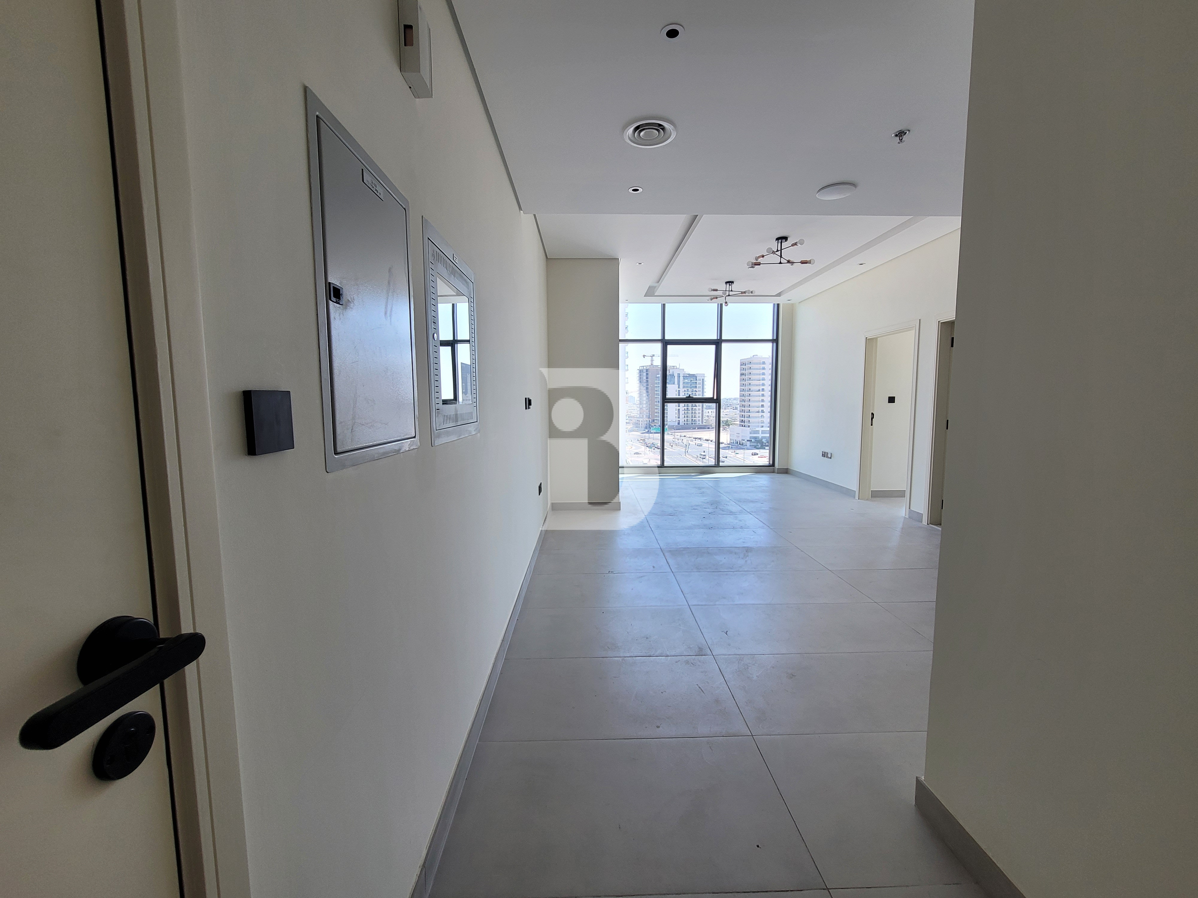 BIGGEST LAYOUT | BRAND NEW | SKYLINE & POOL VIEW