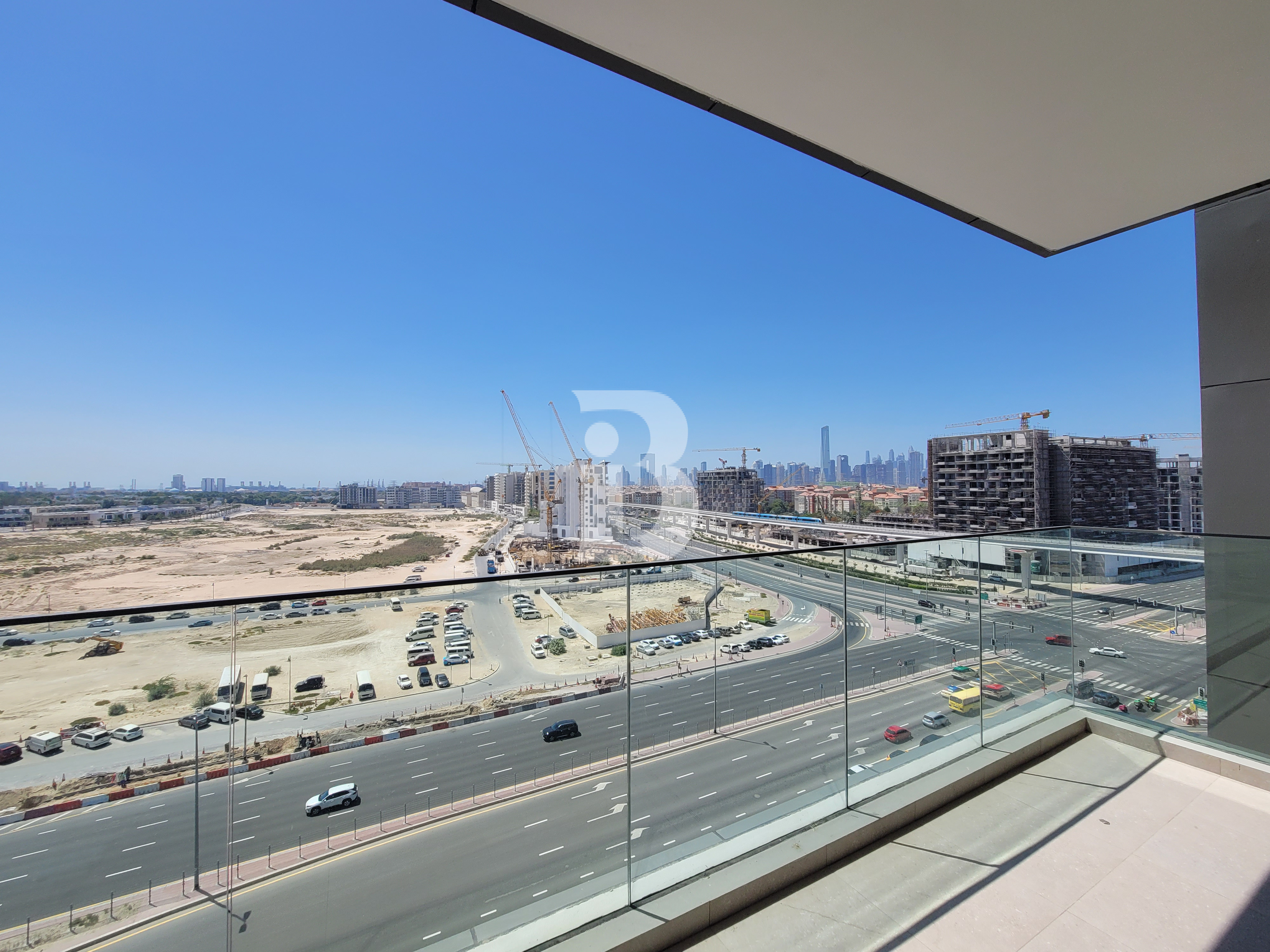 BIGGEST LAYOUT | BRAND NEW | SKYLINE &amp; POOL VIEW 9