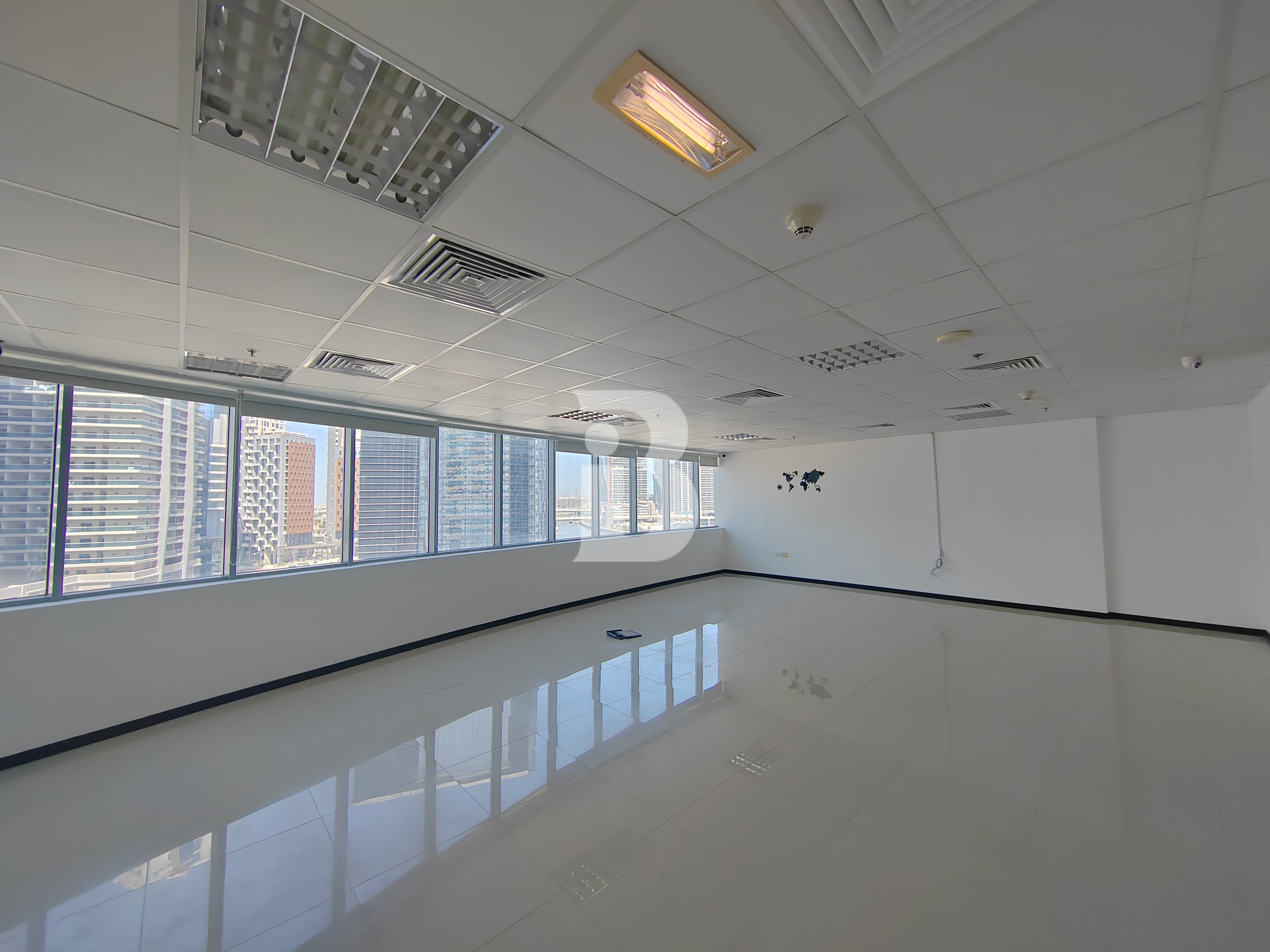 Vacant | Unfurnished | Canal views
