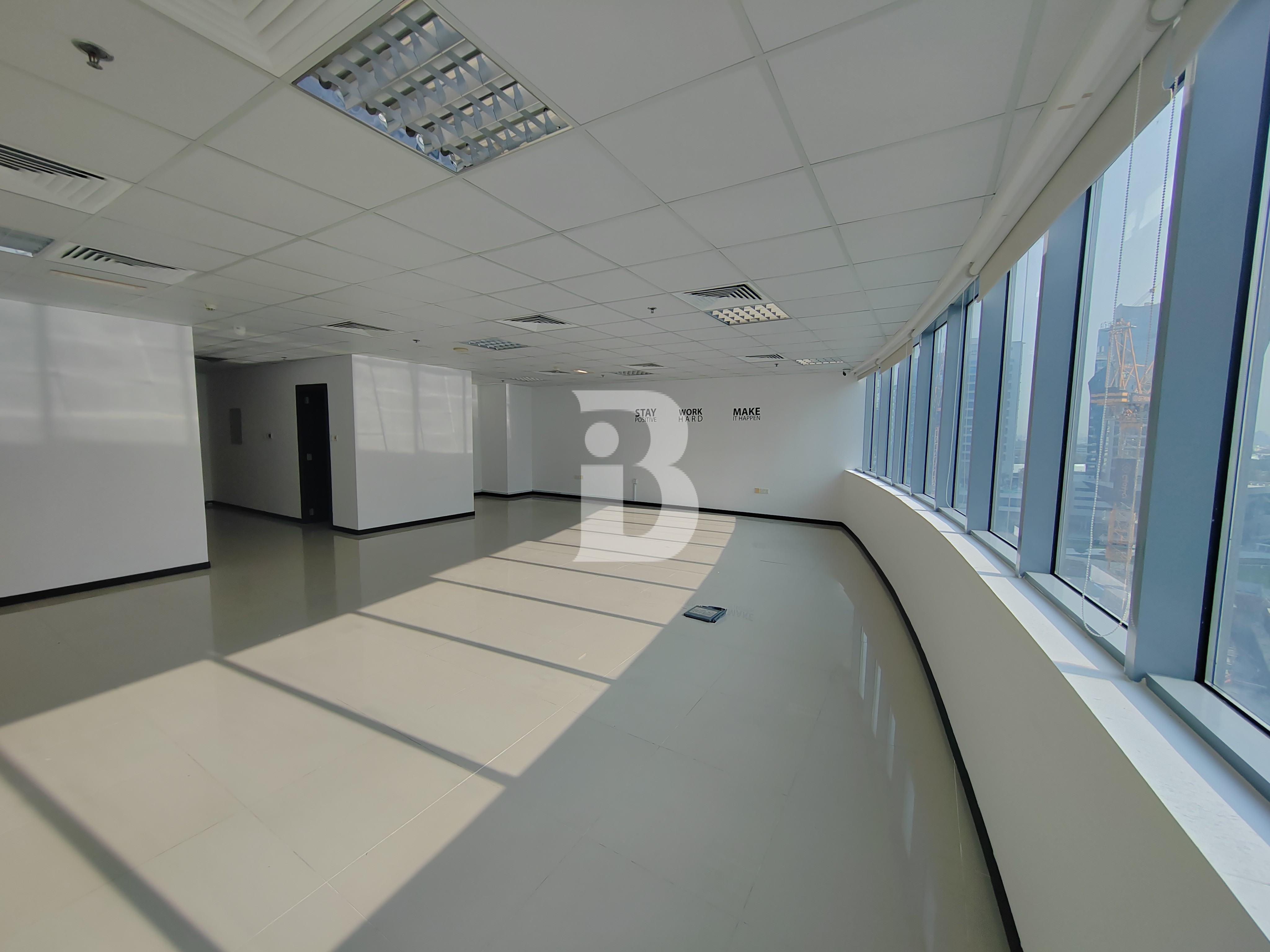 Vacant | Unfurnished | Canal views