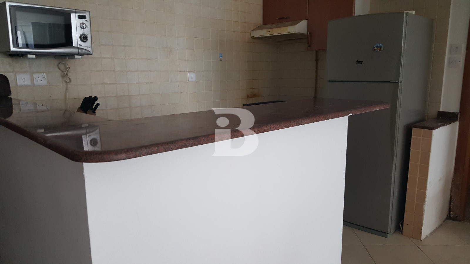 Vacant 1 Bedroom | Chiller Free Apartment