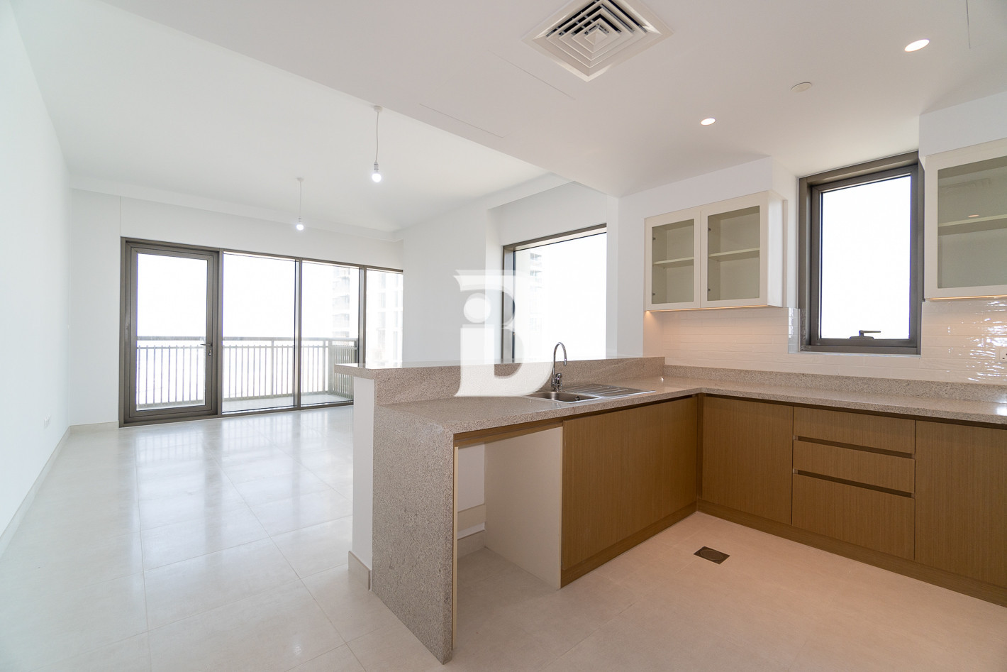 Bright Layout | Semi-Furnished | Ready to move
