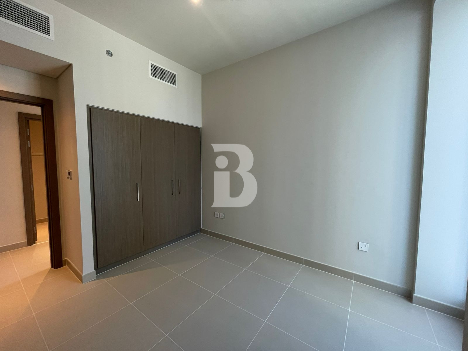 Elegant 2-Bedroom | Creek Views | Prime Location