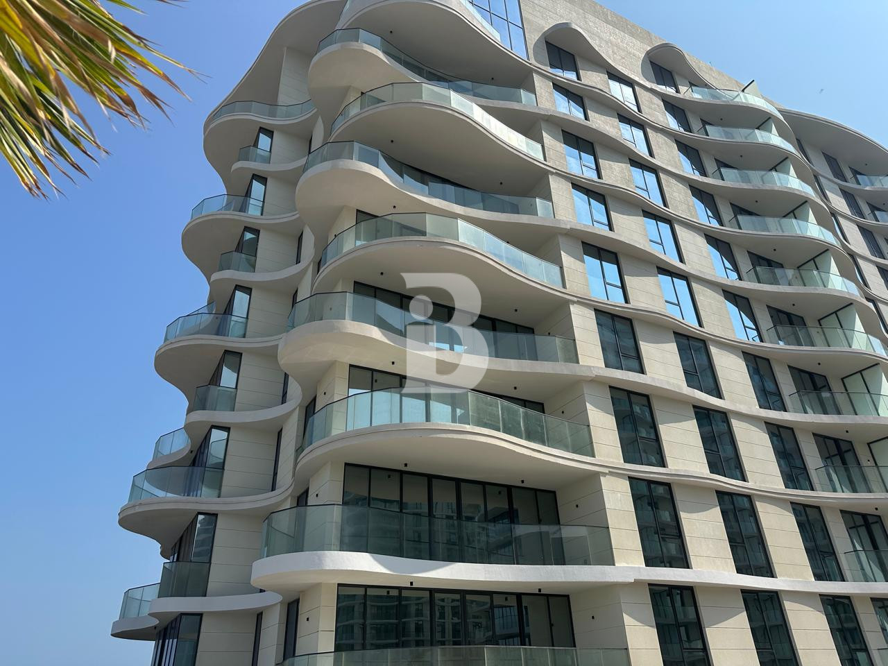 Waterfront Living | 5 stars Amenities | Brand New