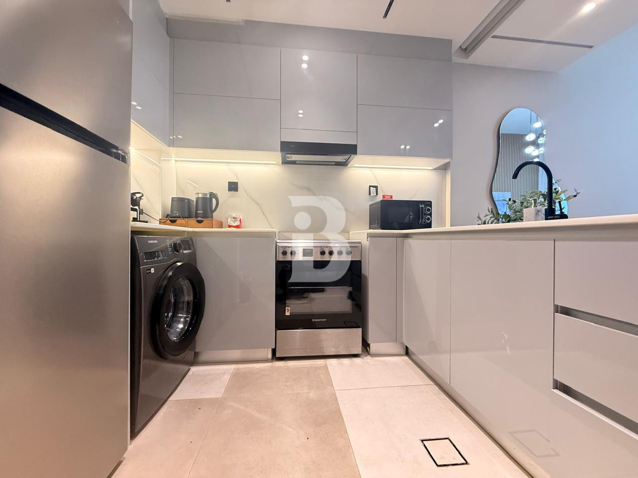 BURJ AND CANAL VIEW | FURNISHED | READY TO MOVE IN