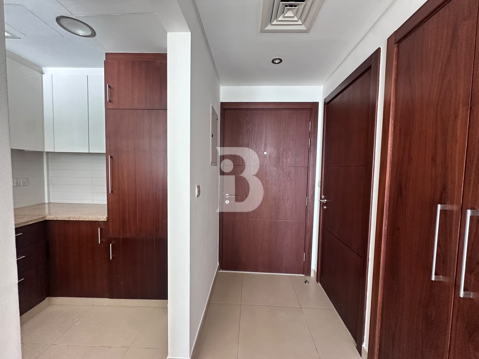 VACANT | DIRECT ACCESS TO DUBAI MALL | OPEN VIEW