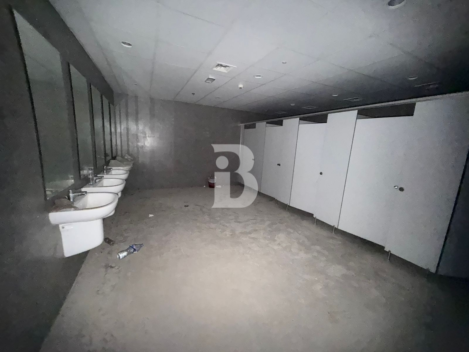 400 KW 34,000 sqft Standalone warehouse for sale in Al Quoz
