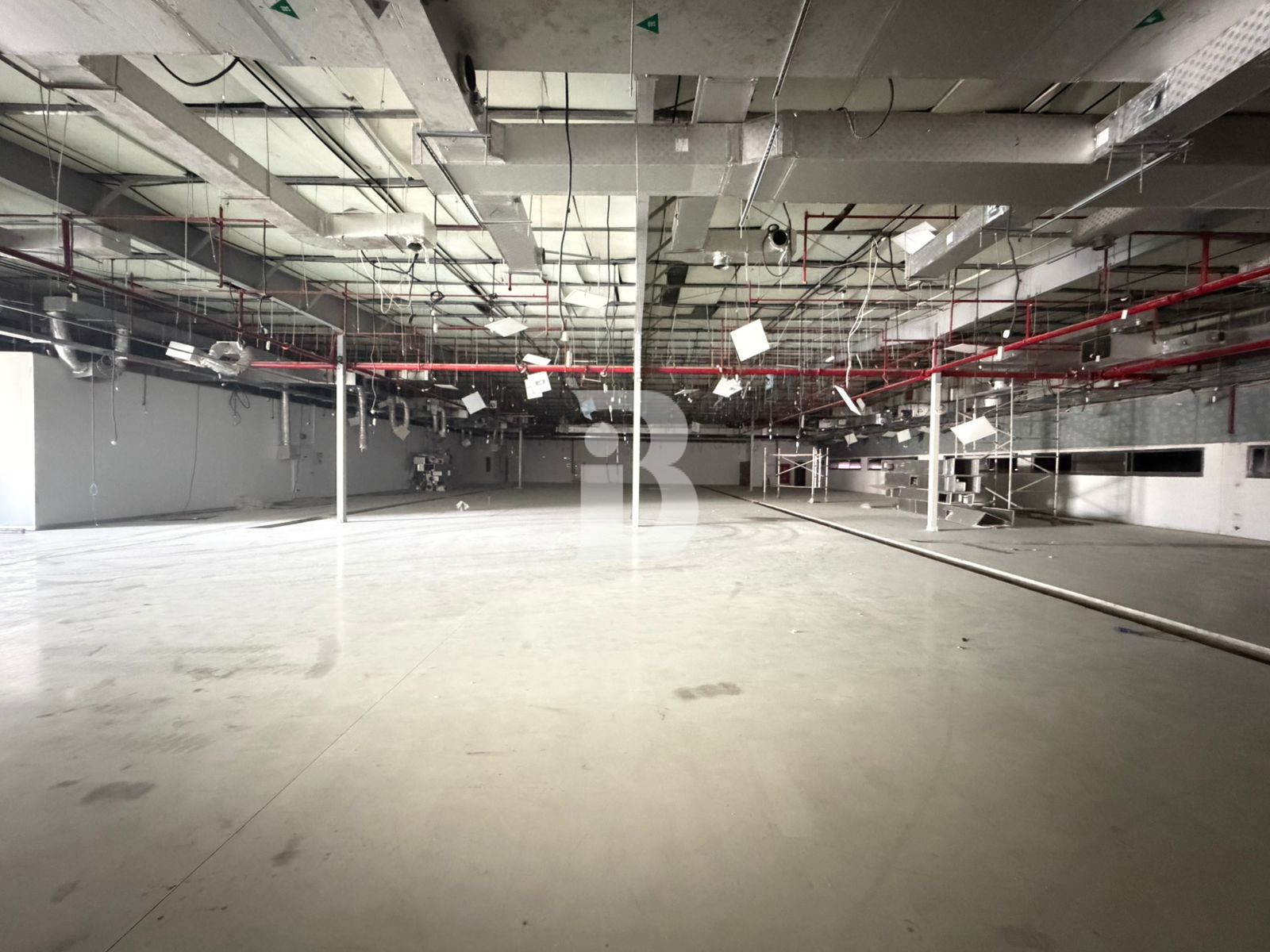 400 KW 34,000 sqft Standalone warehouse for sale in Al Quoz