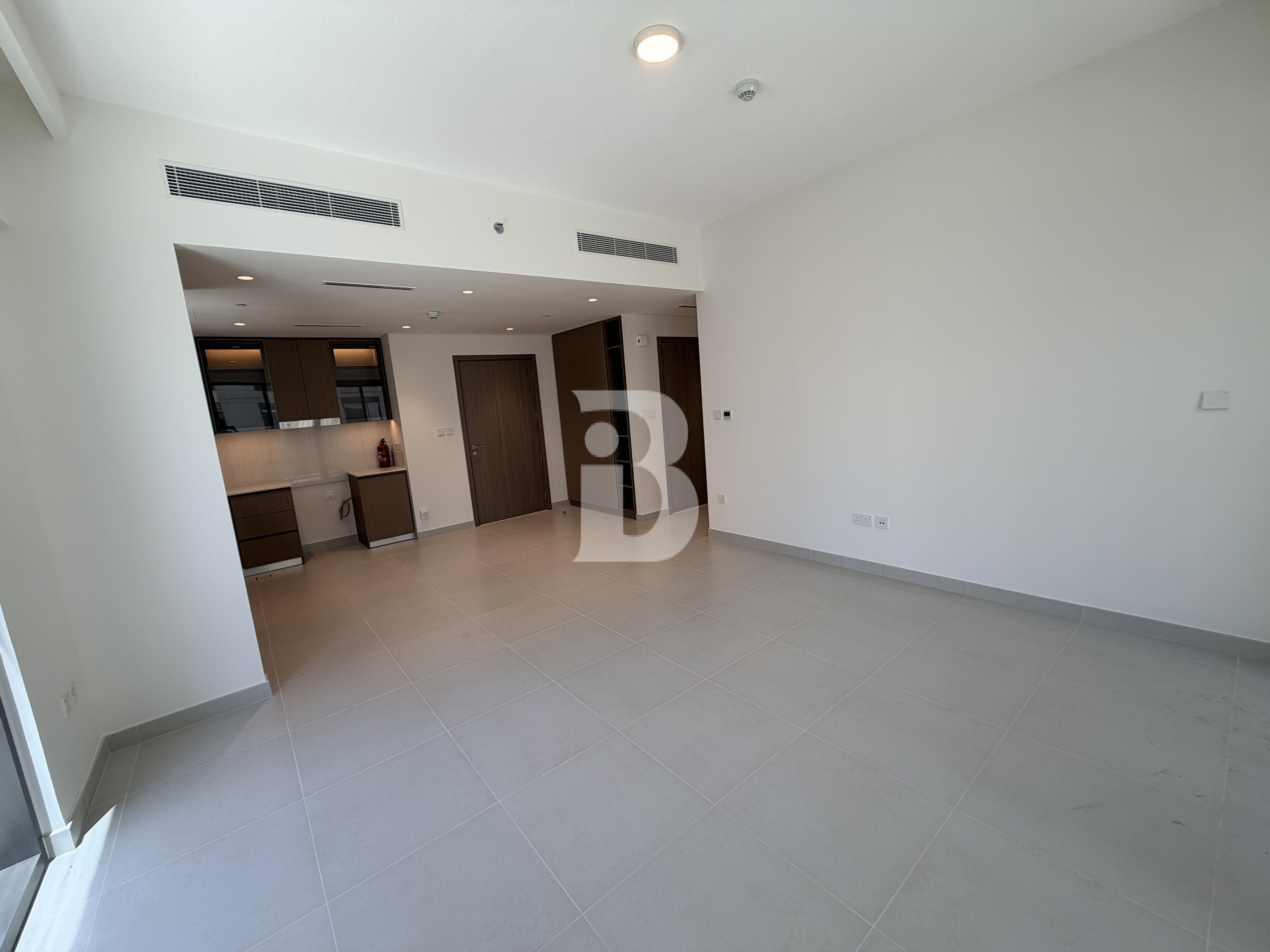 Brand New | Corner Unit | Spacious
