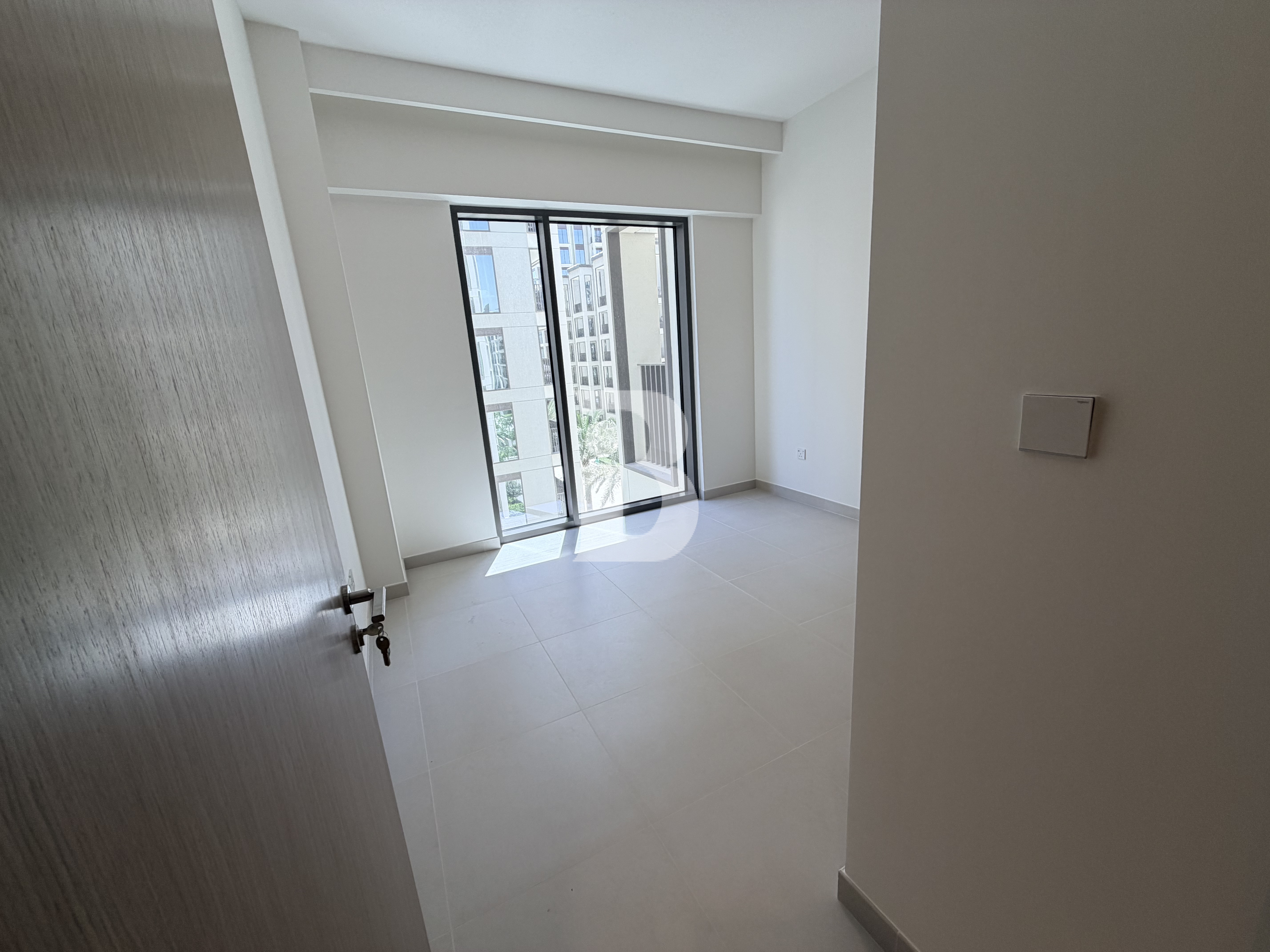 Brand New | Corner Unit | Spacious 14
